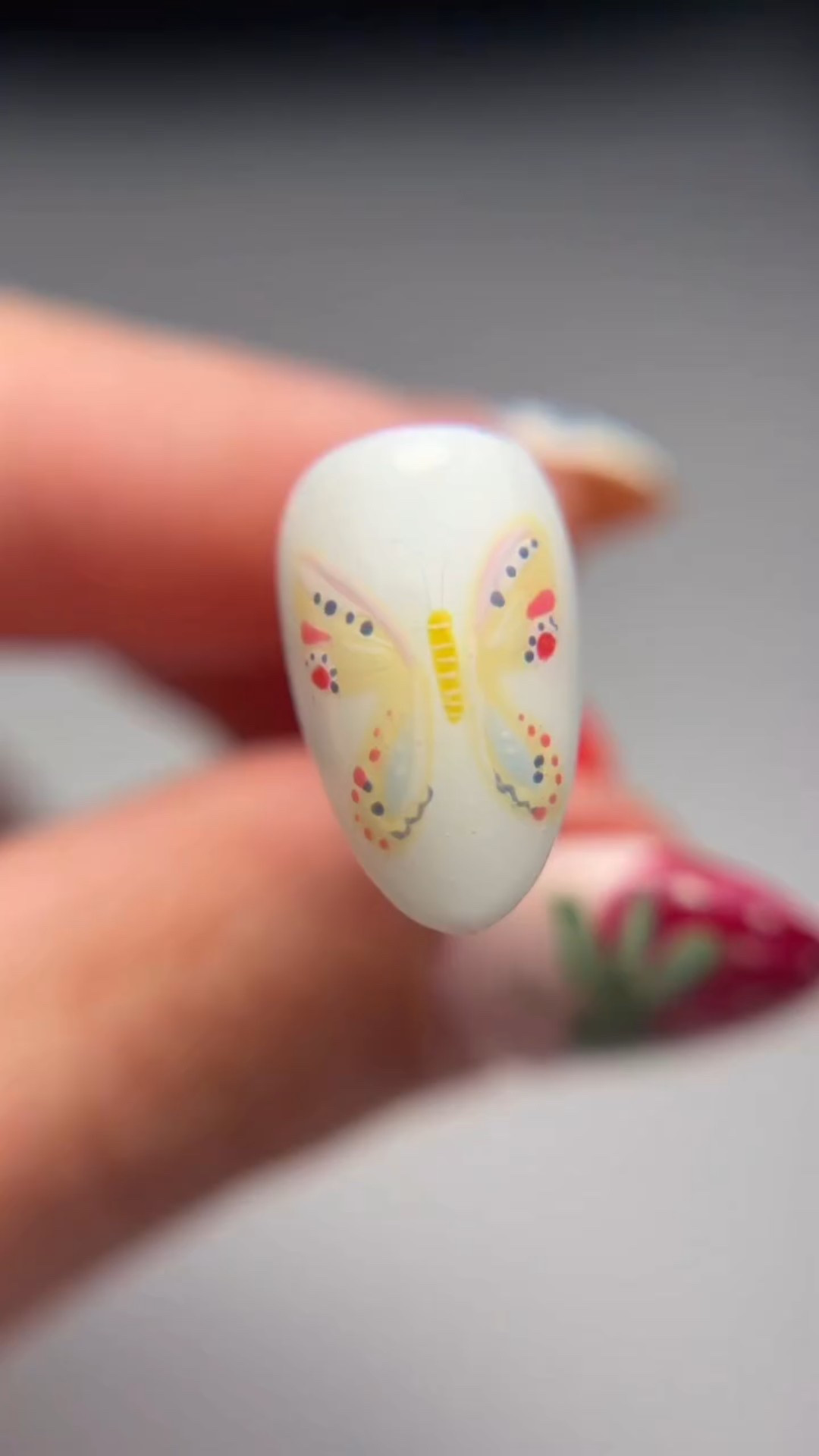 Whimsy spring is coming soonnn

#nailart #tutorial #whimsical