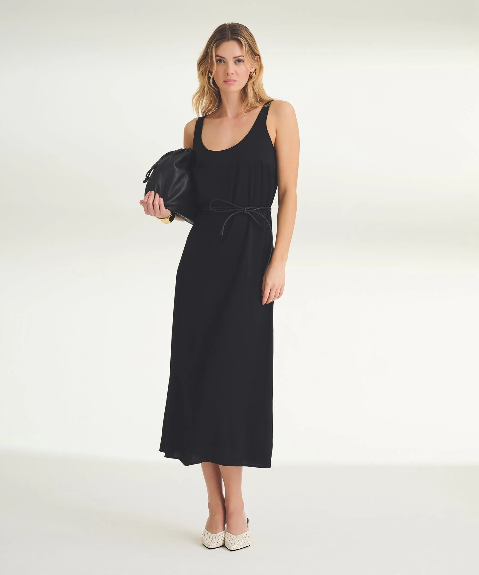 The Weightless Dress | NAADAM