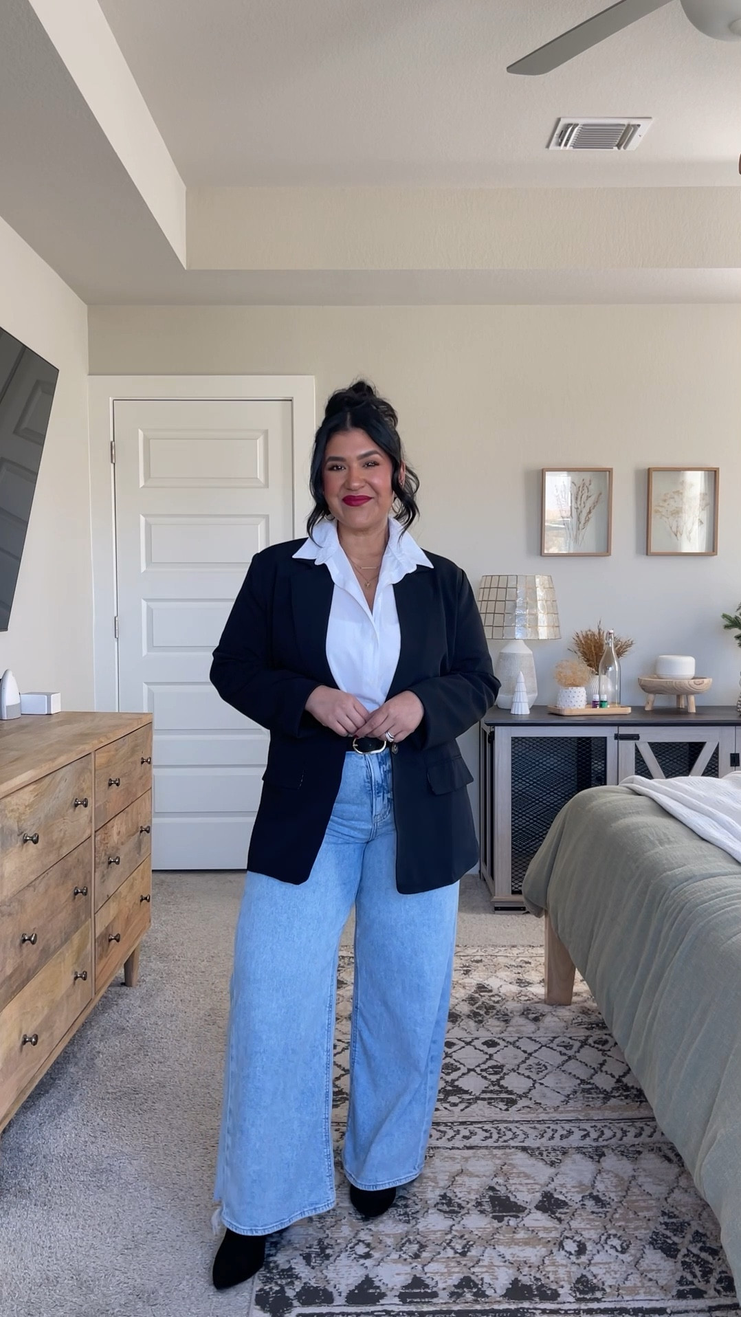 I’m 5’1”, size 10-12, large, 165lbs // BUTTON-UP: from Amazon, size large // BLAZER: from Amazon, size large // JEANS: from American Eagle, size 10 short (size down one), shade Salty Air // BOOTS: from JCPenney, true to size // sweater from the beginning is part of an Amazon set, size large 

#LTKFindsUnder50 #LTKStyleTip #LTKMidsize