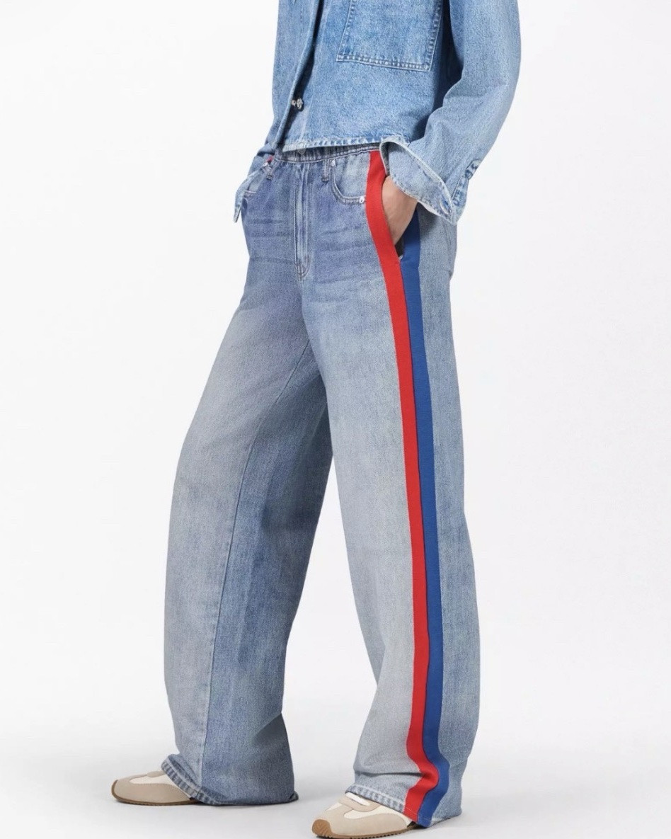 This cropped button down seems so luxe but is $20 on Amazon! And these are the viral pj jeans - I’m obsessed!

#LTKdayinmylife #LTKOver40 #LTKootd