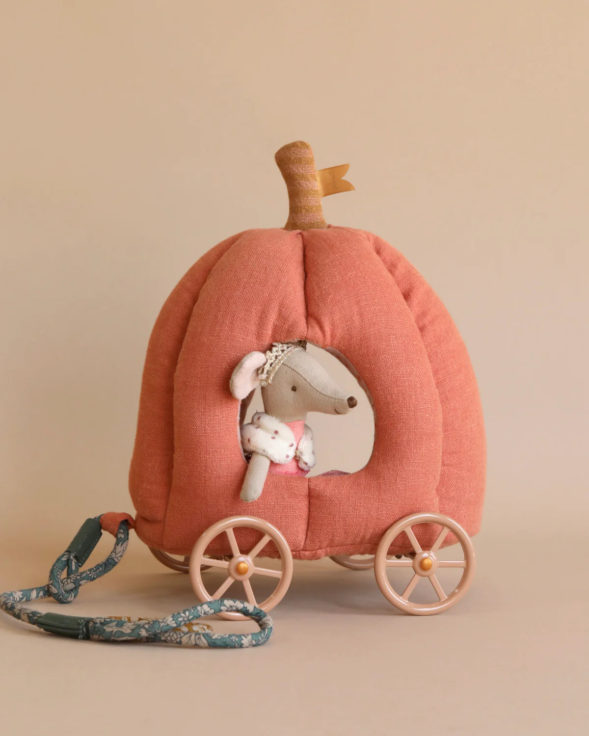 Maileg Pumpkin Carriage | Odin Parker