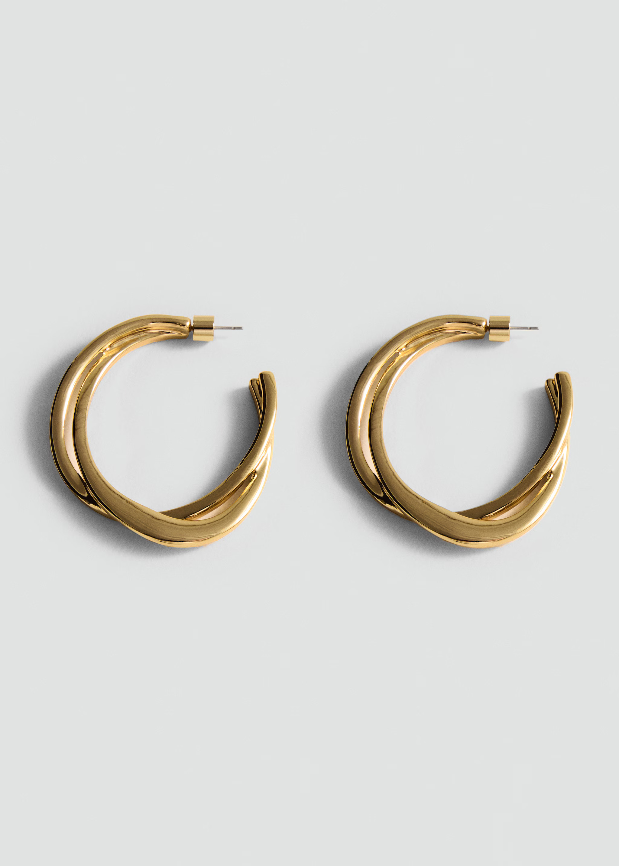 Intertwined hoop earrings - Woman | MANGO USA | MANGO (US)