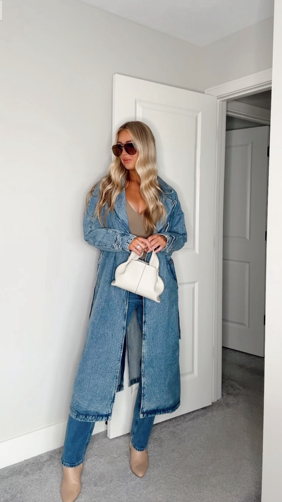 25% off all Abercrombie jeans 👖

#LTKxAF #LTKFindsUnder100 #LTKSaleAlert