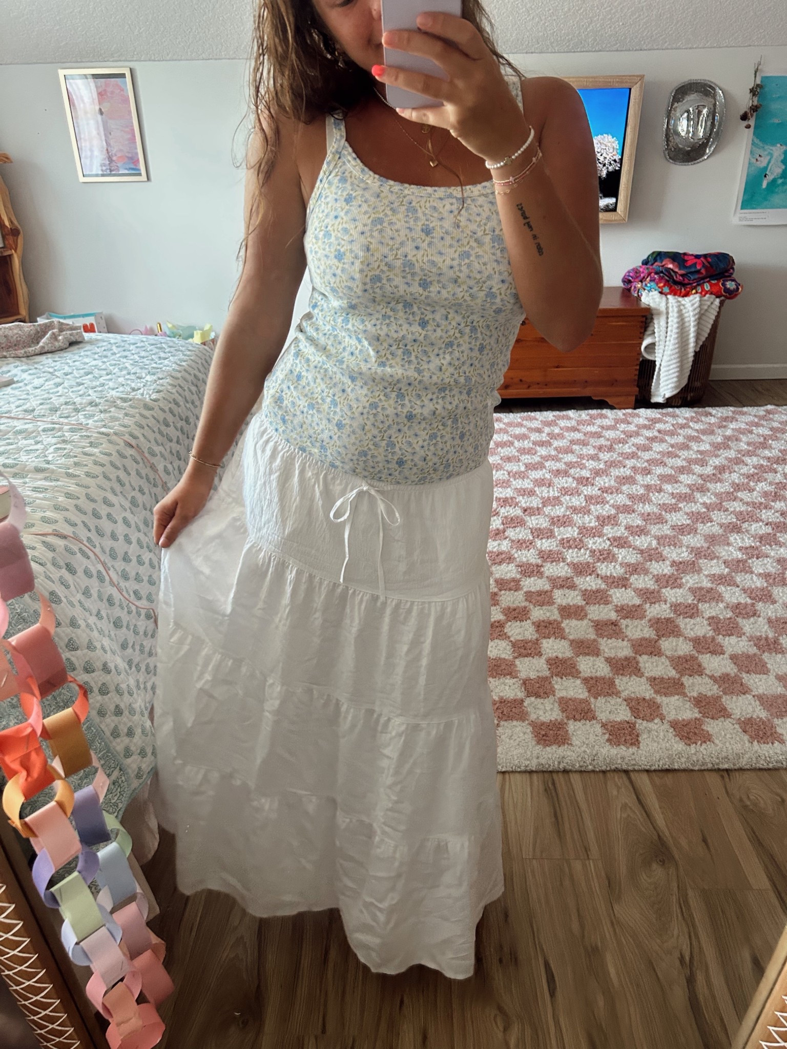 the perfect basic white skirt🤍
⭐️i am 5’4, 34D, wearing size large top, large skirt🫶🏼

#LTKootd