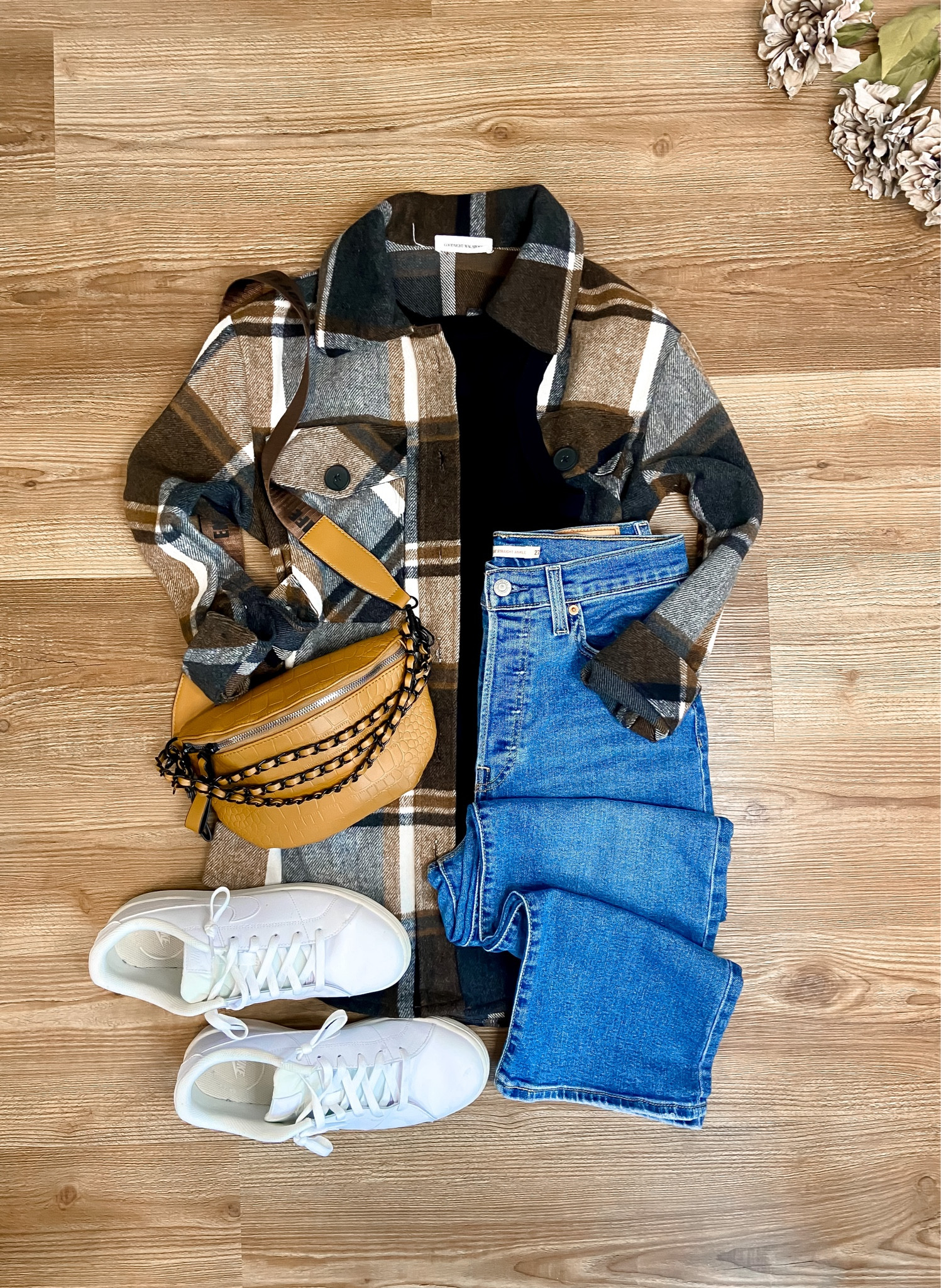 Shacket outfit 

#LTKshoecrush #LTKSeasonal #LTKfindsunder100