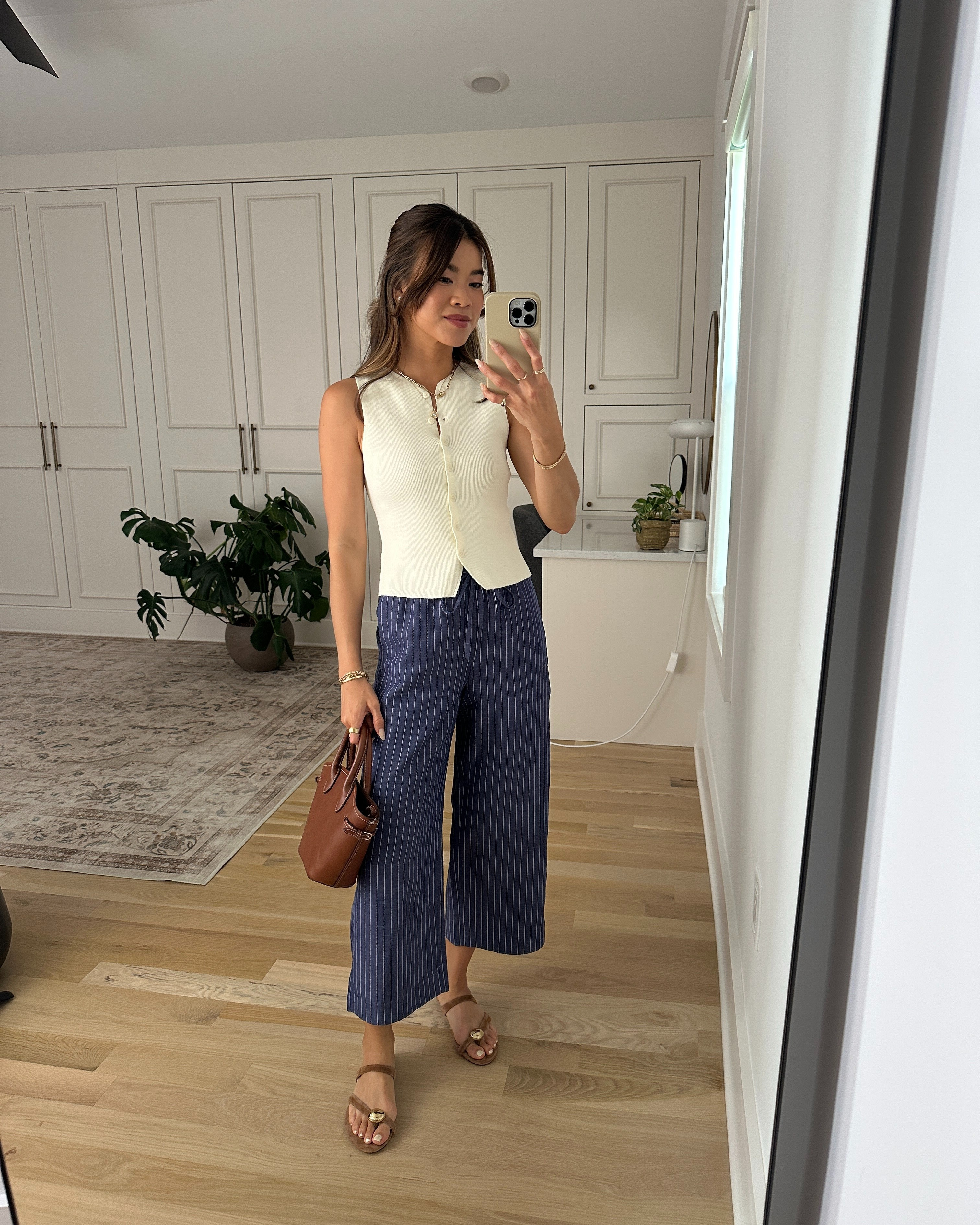 I love this @Aritzia vest! It’s sewn closed in the middle so nothing will show.

Sizing info:
-Aritzia Navy Linen The Lodge Pant Cropped (Size 2XS Short in Susan Strpe Hrbr Nv/W) 
-Aritzia Croquet Sweater Vest - Wonder Yarn (Size XS in Light Birch)

Aritzia best sellers, best pieces from Aritzia for petite, Aritzia Viral Lodge Pant, Aritzia petite lodge pant, what pants from Aritzia will fit if youre petite, Petite style guide, how to dress if you’re petite, Petite style, petite fashion, mom outfit, mom style, petite pants, petite outfit ideas, petite outfits, best pants for petite, spring style, spring outfits, beach outfits, spring break, vacation outfits, Aritzia try on, Aritzia new arrivals, Aritzia pants for petite

#LTKootd #LTKSeasonal #LTKPetite