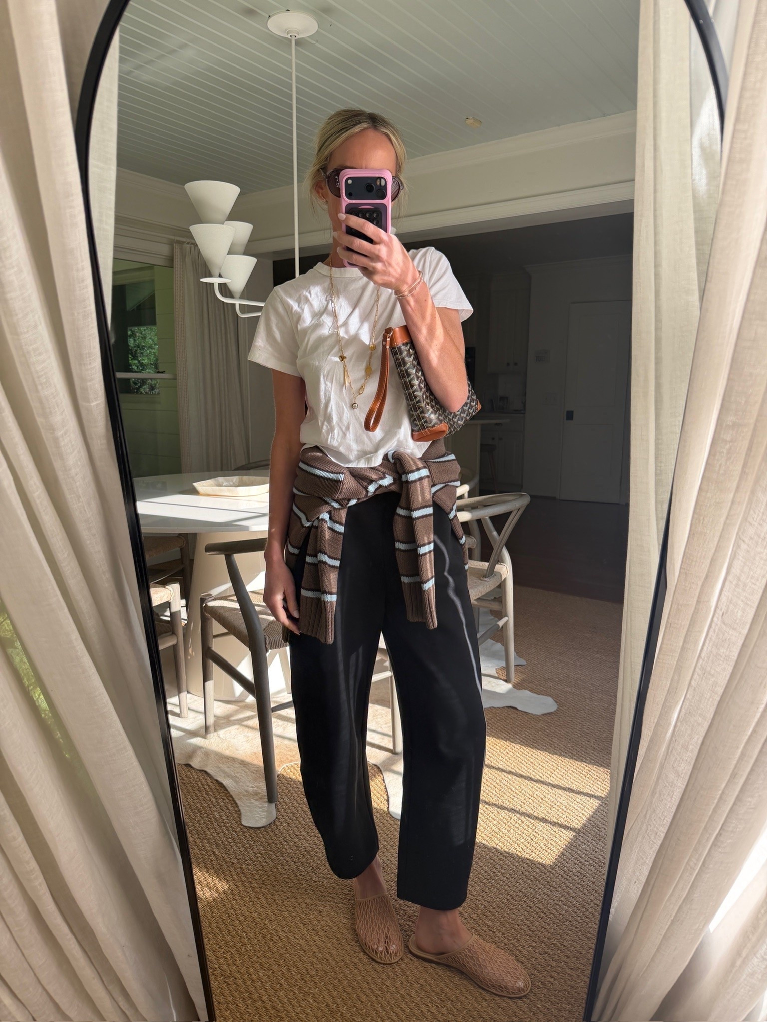 OOTD: wearing size Small in everything!