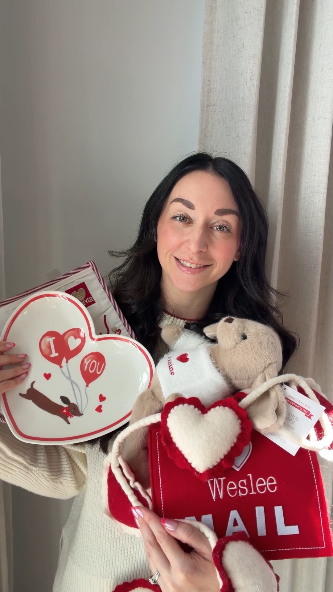 Pottery Barn Kids valentines unboxing! 💕❤️

#LTKValentine
