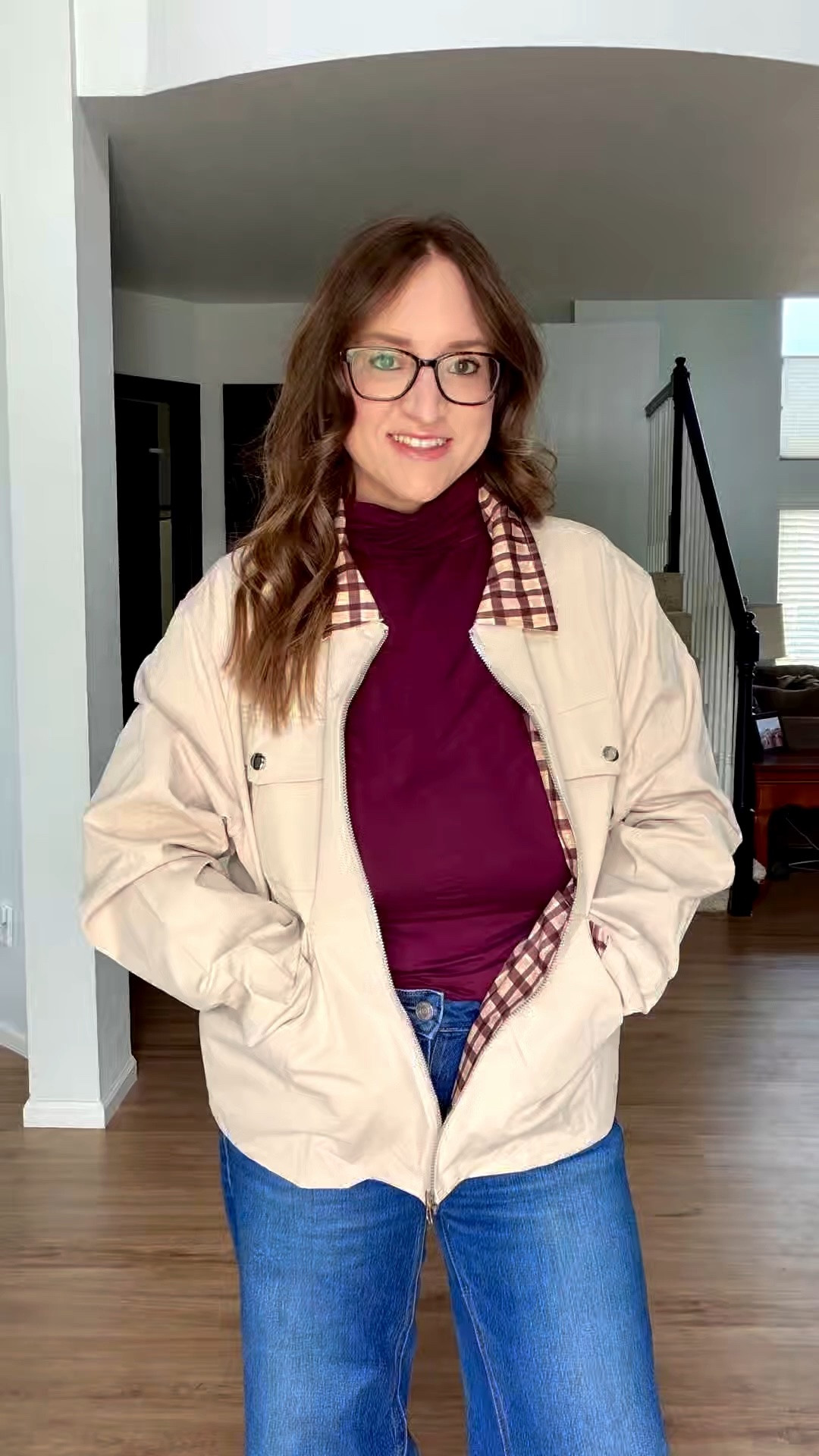 Stealing fashion cues from a 1950s Maine fisherman, but making it fashion. 🪵🍂
The barn jacket trend is the best thing to happen to transitional style because it’s actually functional. We’re talking massive patch pockets (yes, your oversized phone fits), a structured collar that frames a turtleneck perfectly, and a silhouette that doesn't swallow you whole.

Are we loving the utilitarian look this season, or are you skipping it? Let me know!

#LTKmomlife #LTKgrwm #LTKootd