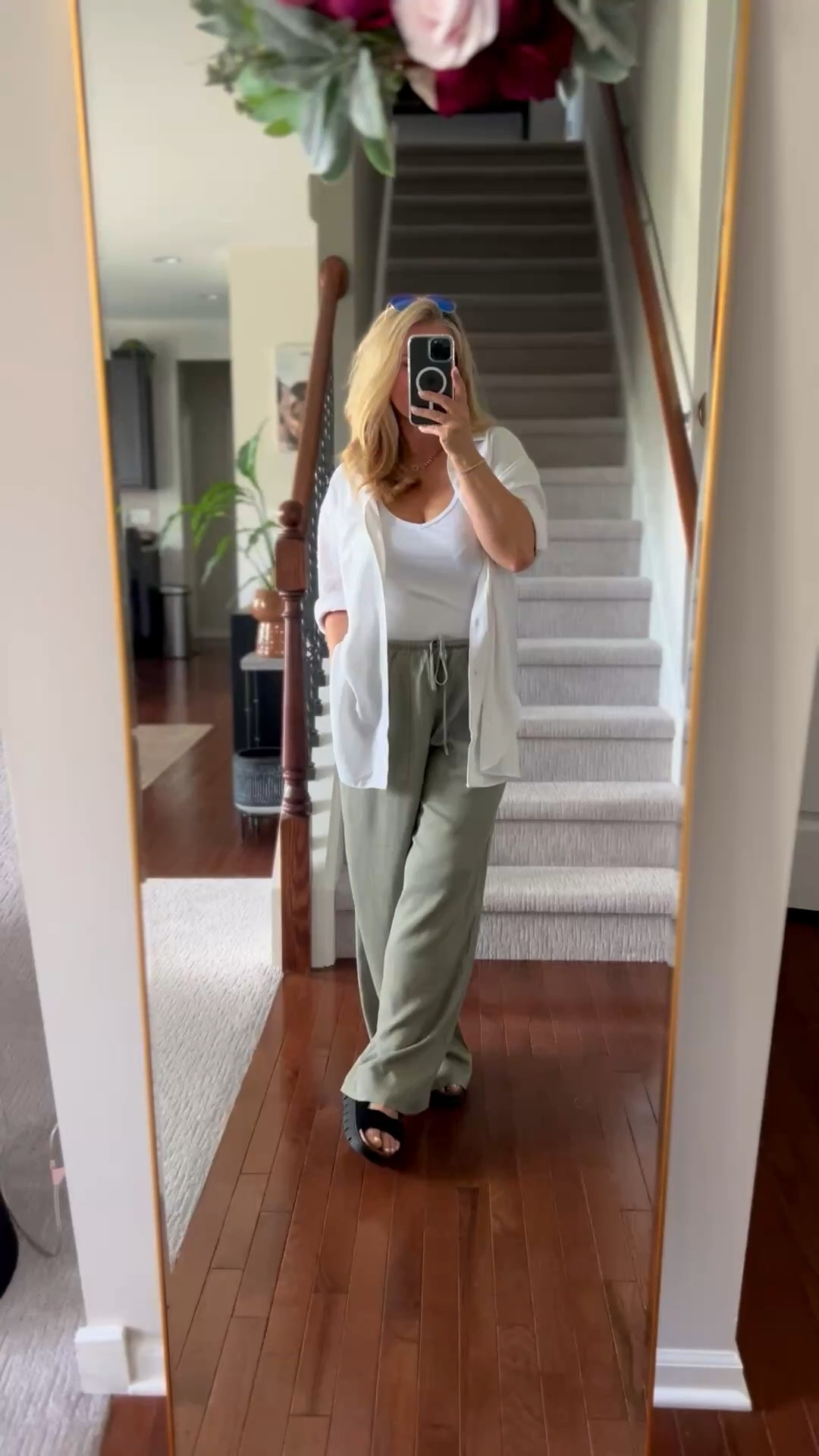 Linen set from @Fabletics #fableticspartner

#LTKootd #LTKSaleAlert #LTKselfcare