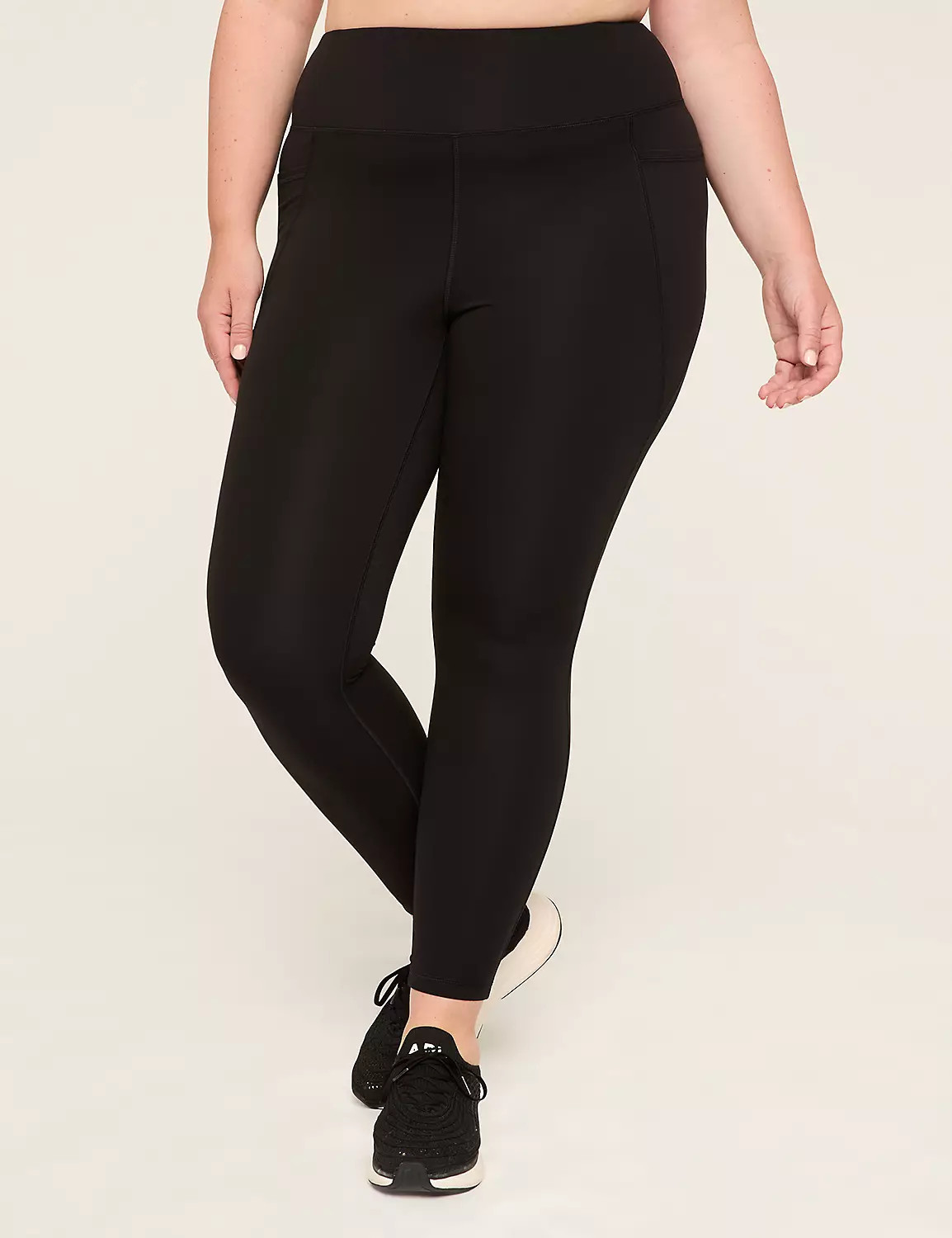 LIVI Ultra High-Rise LIVI Soft 7/8 Legging | LaneBryant | Lane Bryant (US)