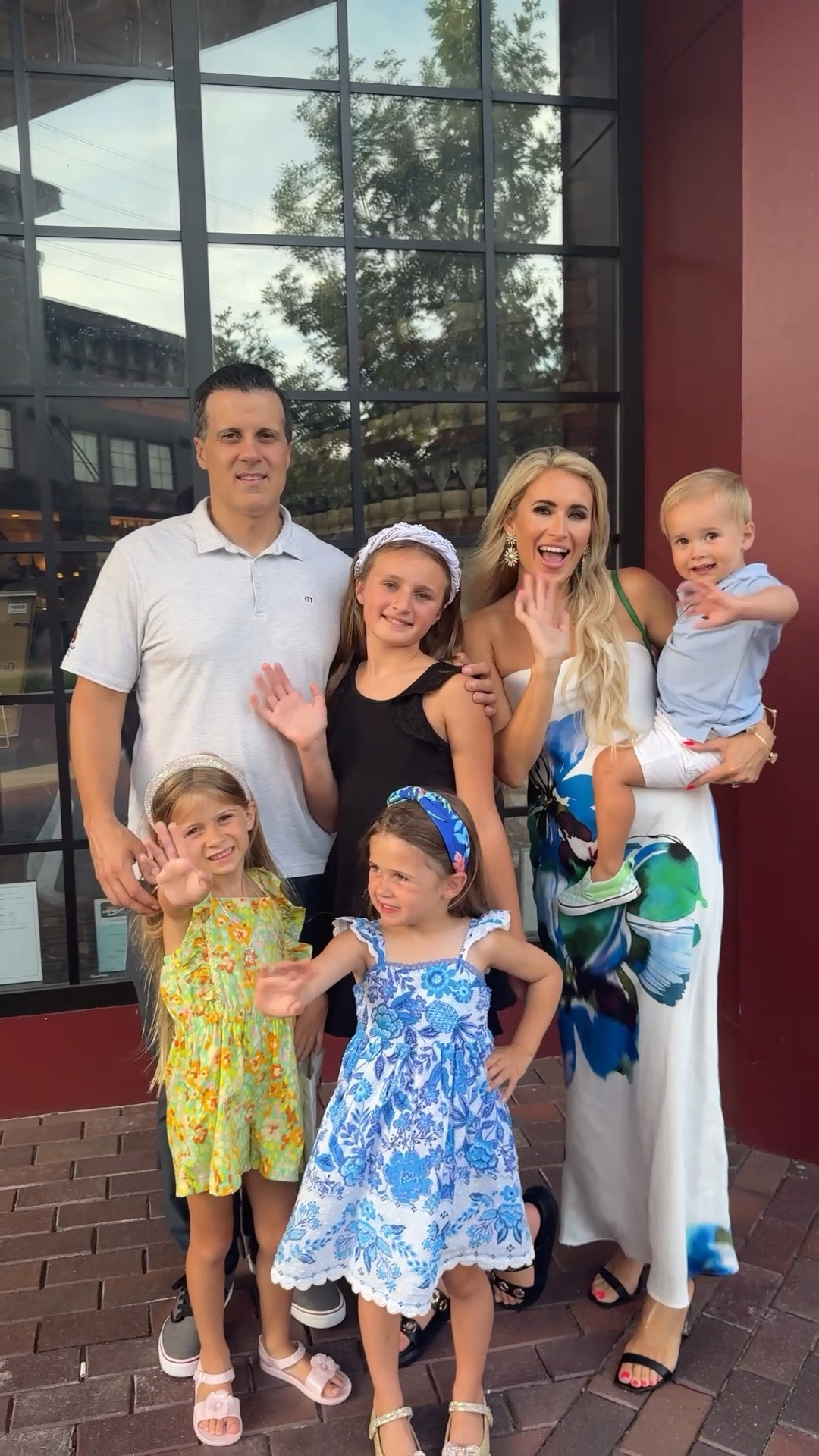 Family dinner recap at BB Italiana 

My dress is linked. Sizing 👉🏻 SMALL I’m 5’4 | 120 lbs | 32C | 25” Waist | Typically a Small 

Family night, family time, men’s fashion 

#LTKKids #LTKMens #LTKFamily