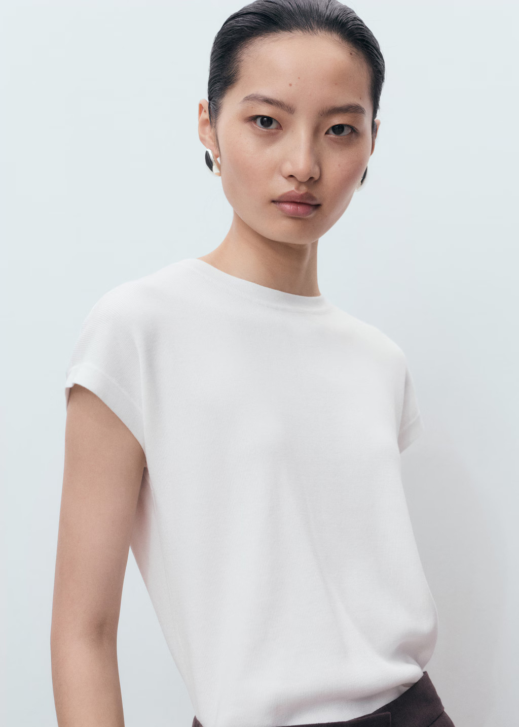 Short-sleeved knitted cotton sweater - Women | MANGO United Kingdom | MANGO (UK)