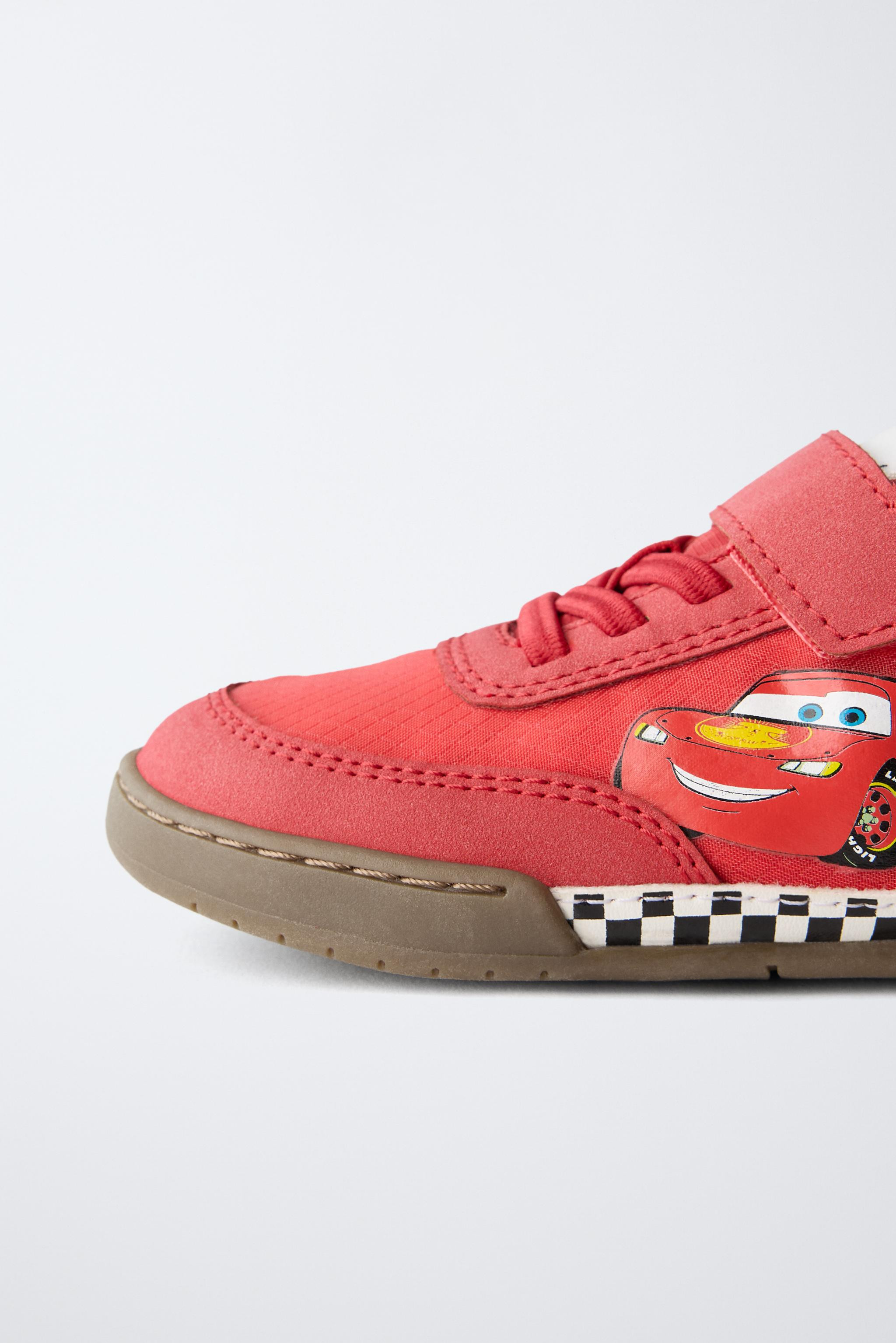 CARS LIGHTNING MCQUEEN © DISNEY SNEAKERS | Zara US