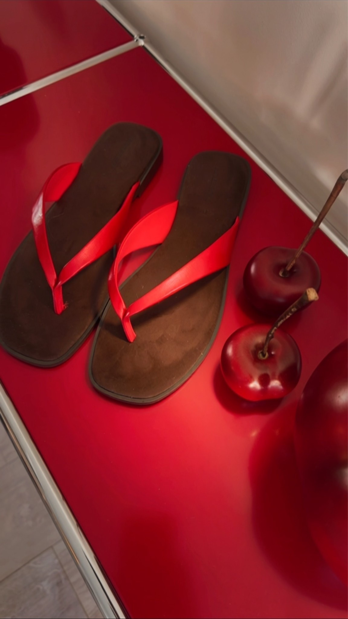 Red

#LTKootd #LTKgrwm #LTKSeasonal