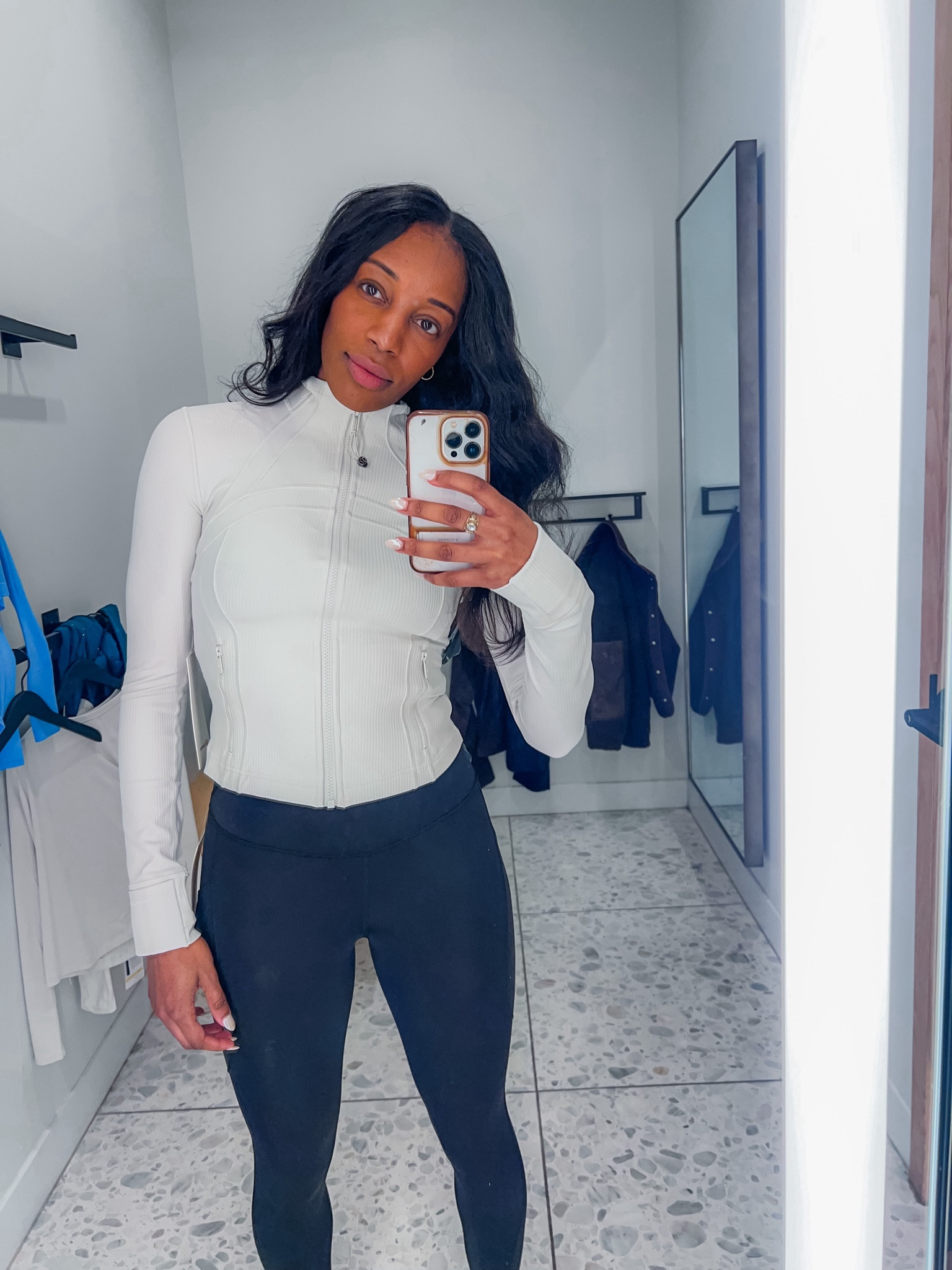 Athletic top and bottom #casualwear #lululemon #highrise #tights #workout pants 