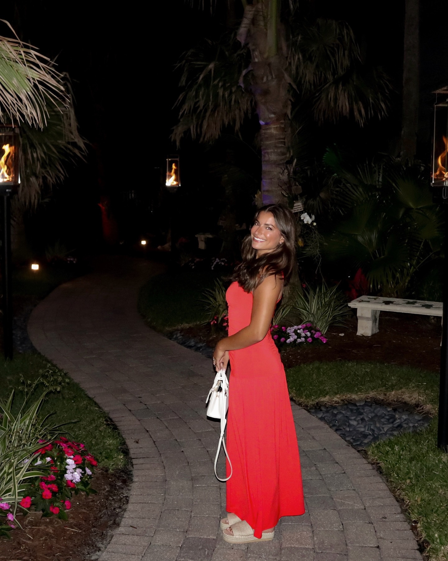 Bright red vacation dress❤️

#LTKStyleTip #LTKTravel #LTKSeasonal