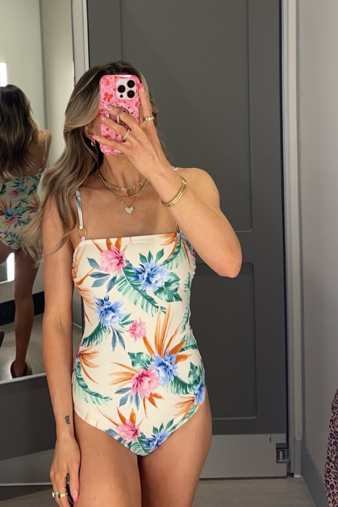 wearing my usual size small in this target one piece! it’s a tight fit, so if between sizes, size up! swimsuit, target swimm

#LTKSwim #LTKFindsUnder50 #LTKFindsUnder100