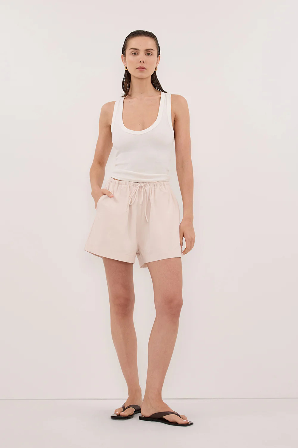 SOMMER POWDER POPLIN SHORT | DISSH