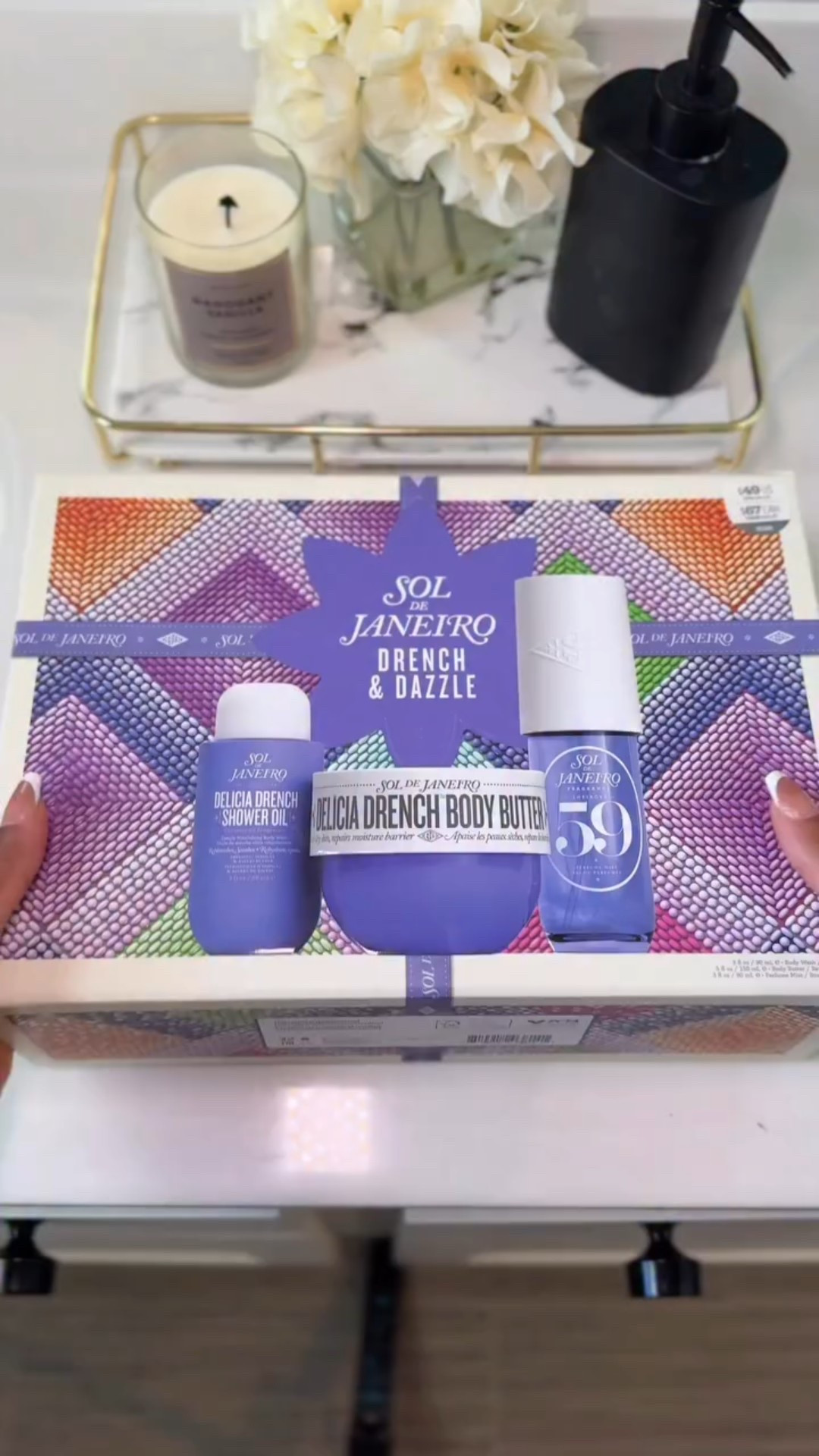 My life can get so busy juggling a million things so I love taking time to pour into myself. And it doesn’t always have to be so extravagant - it can be as simple as taking an everything shower, moisturizing my body, and putting on my favorite fragrance. 

Thank you @soldejaneiro for this self-care moment 🫶🏾

#ad Grab the new Drench and Dazzle Holiday Gift Set for yourself or someone else who deserves a good pampering. Drop a 💜 in the comments for the link!
.
.
.
@sephora #soldejaneiro #sephora #selfcare #wellness #metime #bodybutter #showeroil #cheirosa #selflove #holidaygifting #sephorasale

#LTKCyberWeek #LTKGiftGuide #LTKHoliday