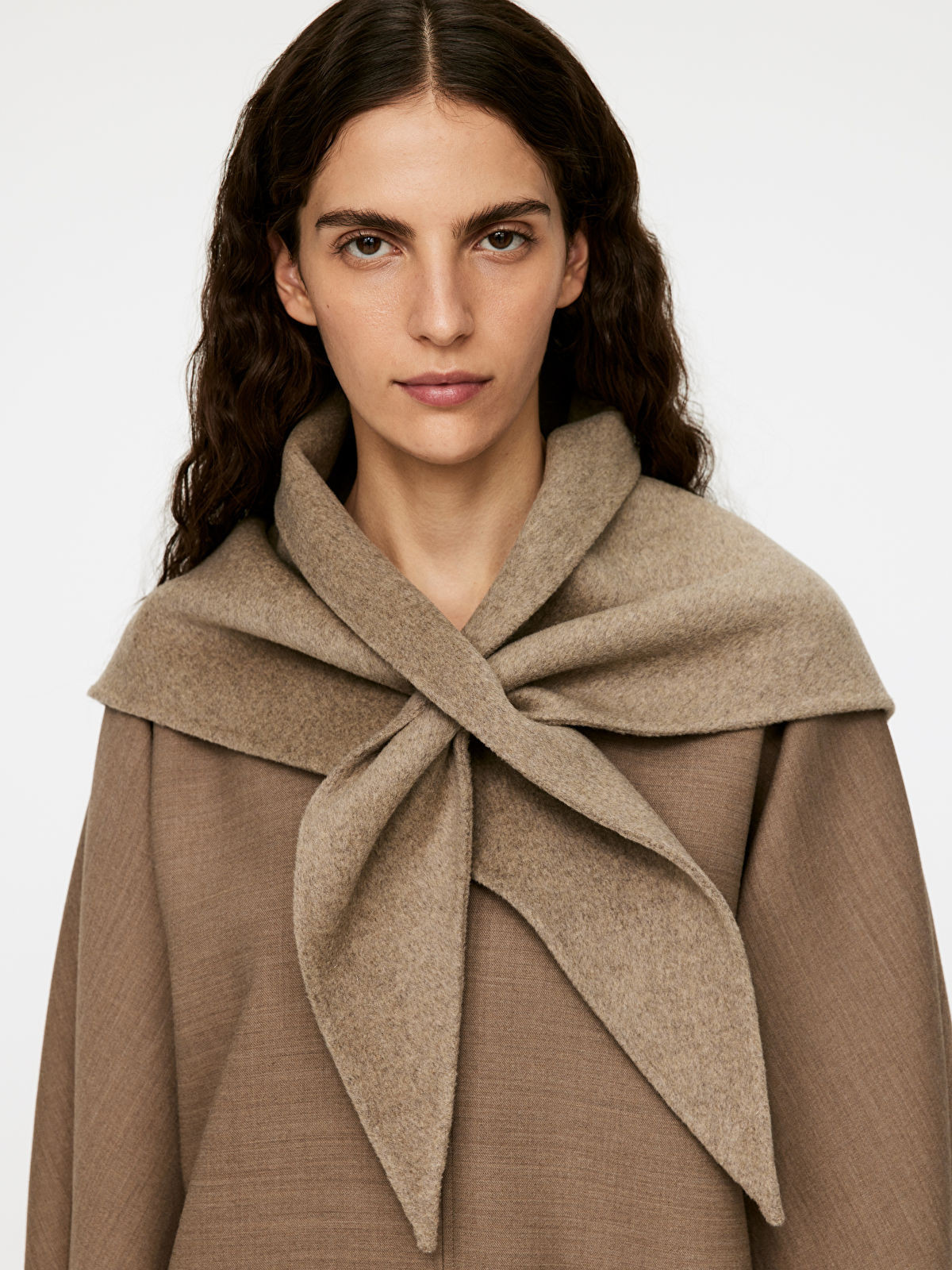 Triangle Wool Scarf | Arket UK