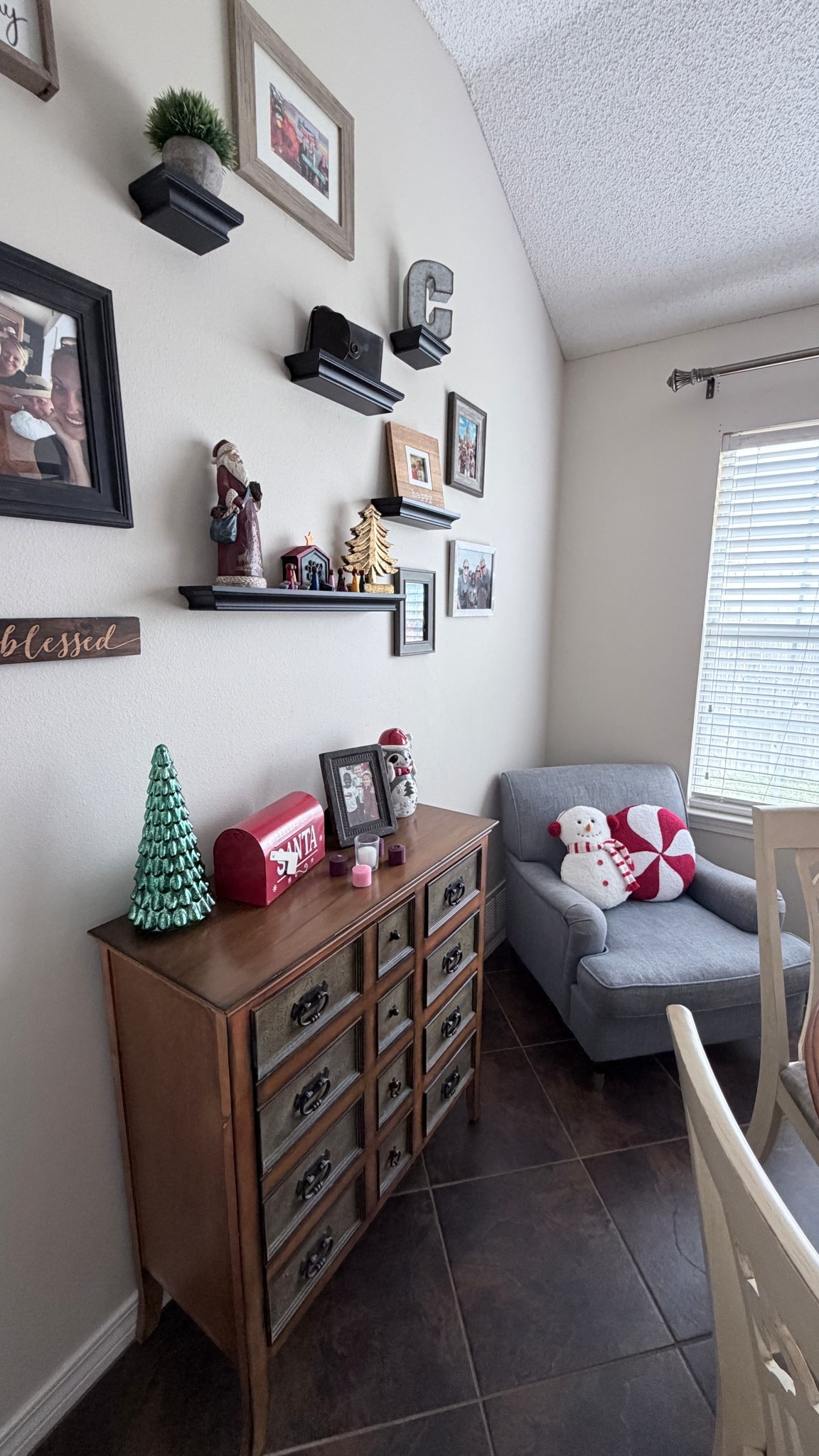 My little Christmas corner is coming together 🎄❤️
A mix of sentimental pieces, cute pillows, and a whole lot of cozy charm.

#LTKHome #LTKSeasonal #LTKHoliday