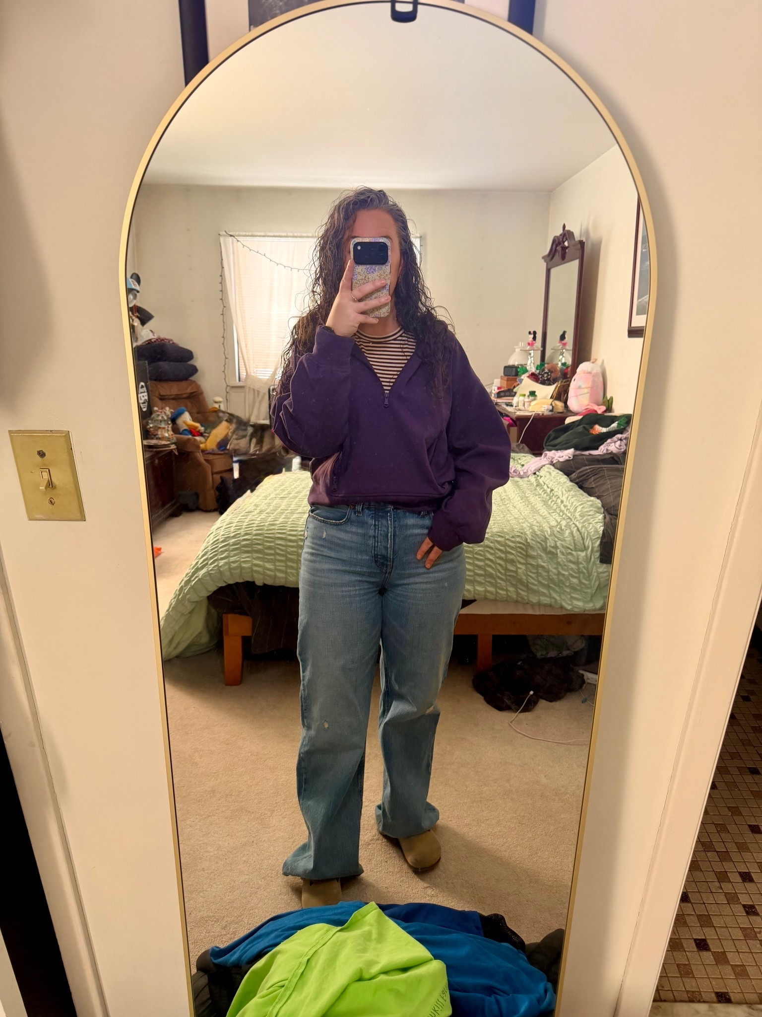 Slept through my alarm but managed to put together a reasonable outfit for work today! Highly recommend this cropped pullover from Old Navy! And my jeans are on sale!




#ootd #sale #oldnavy #madewell

#LTKootd #LTKSaleAlert