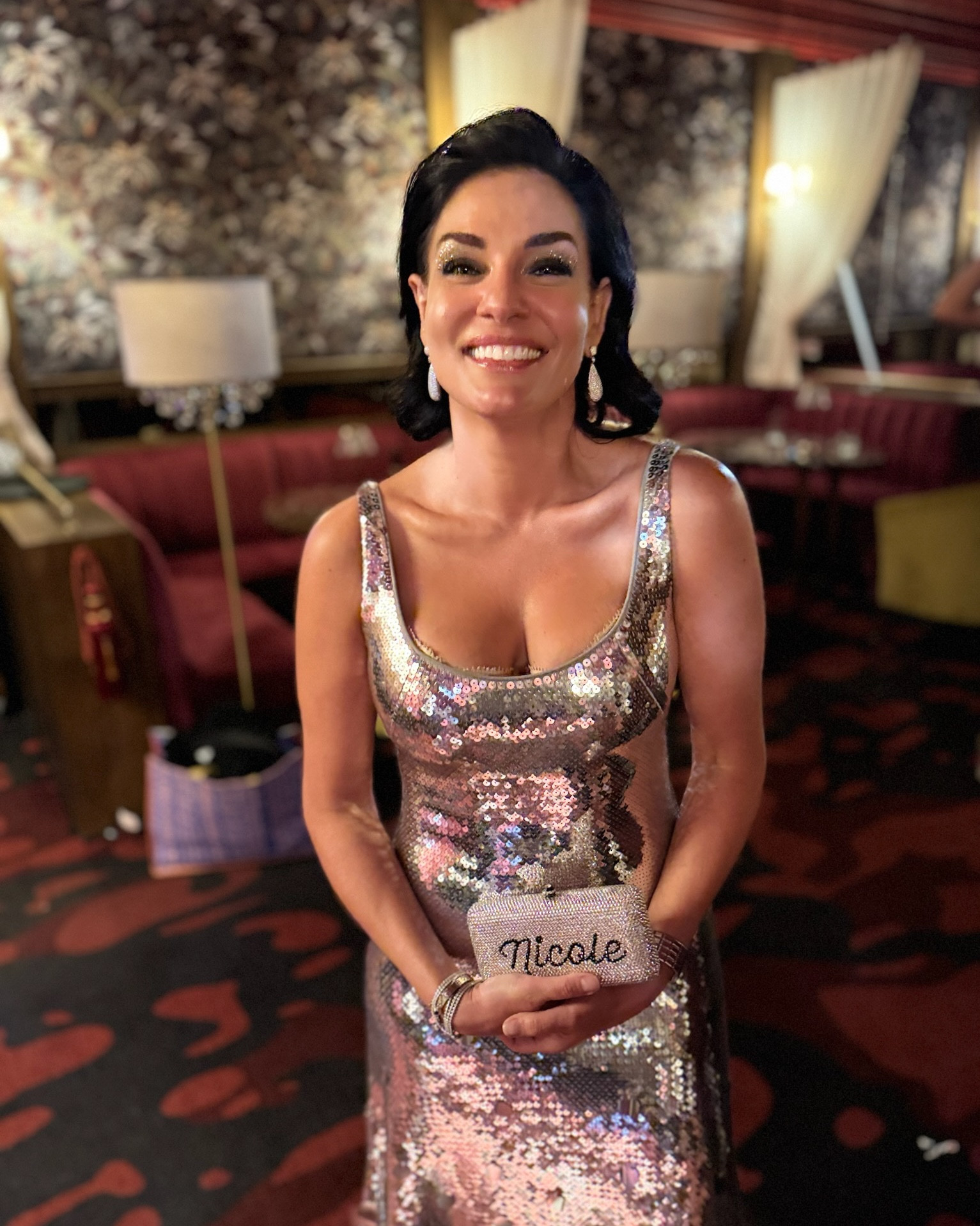 Not every room you walk into deserves your light - even if it’s covered in glitter. 

#LTKaustralia