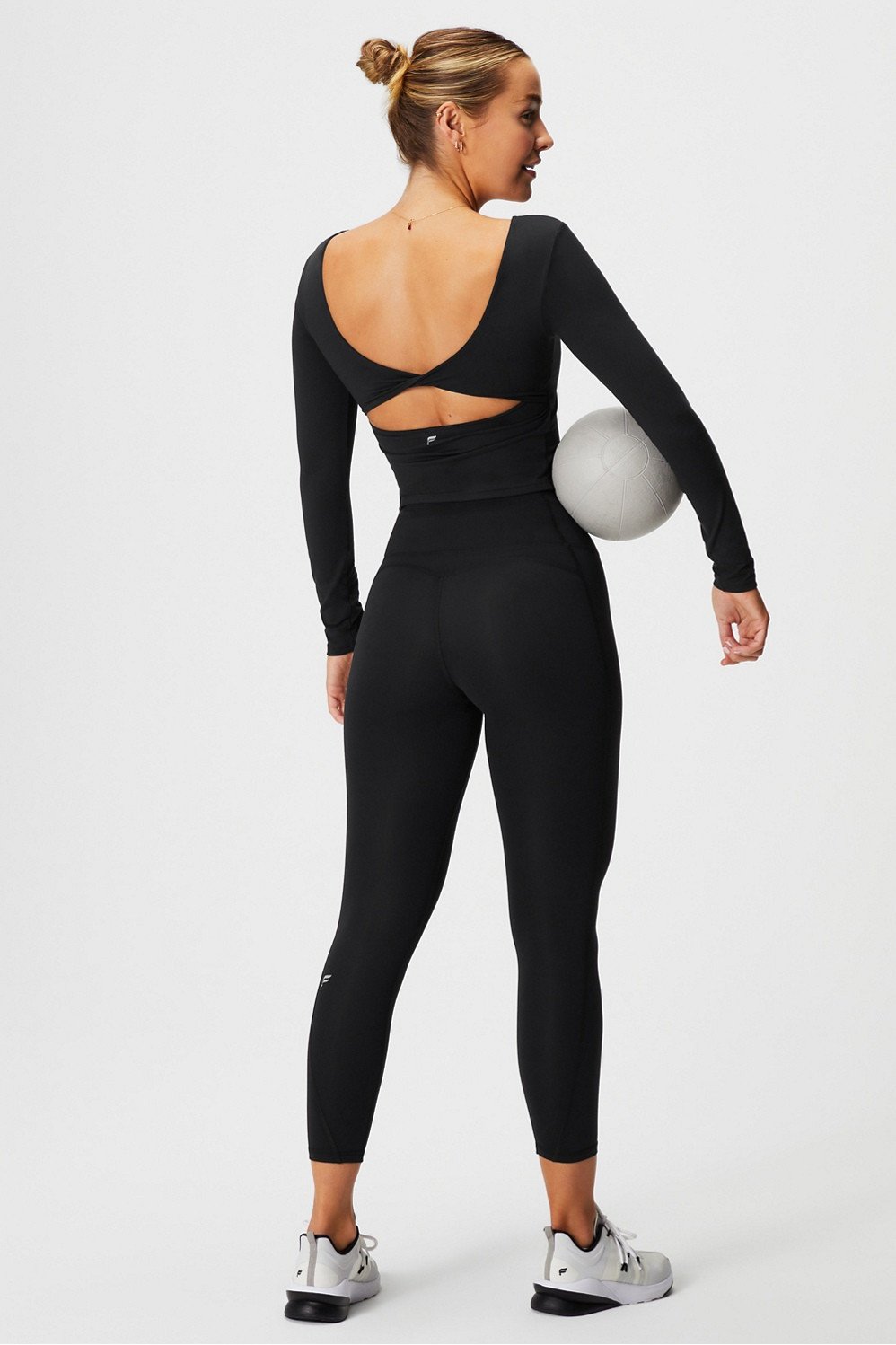 Rhythm 2-Piece Outfit | Fabletics - North America