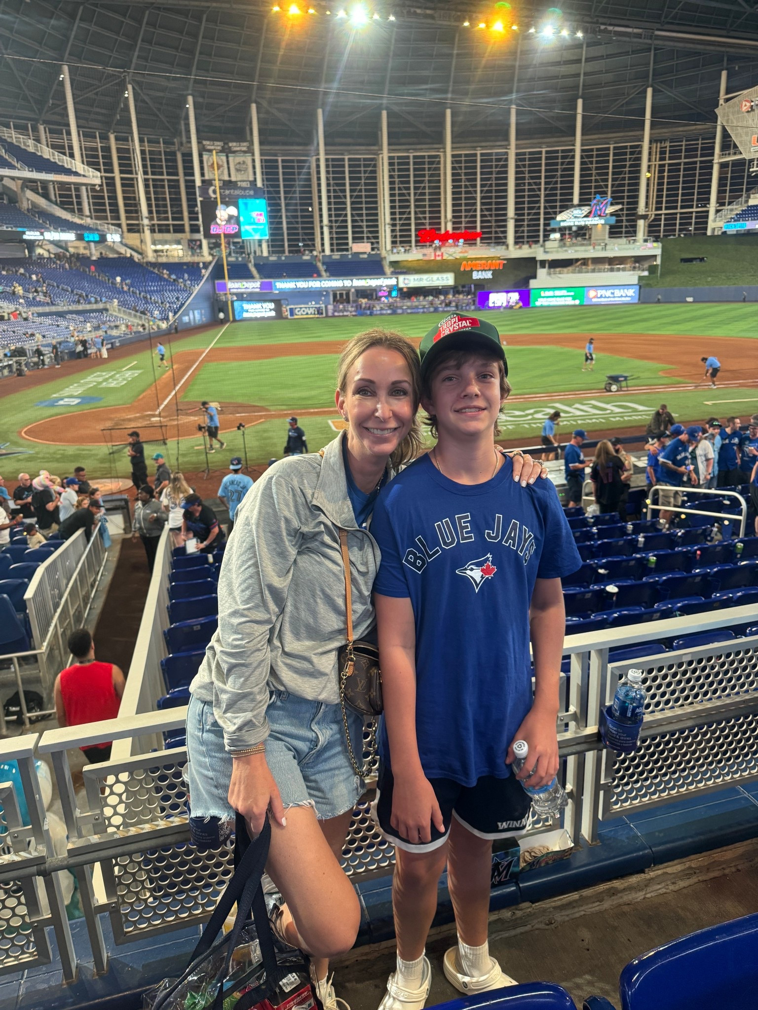 No one told me it was freezing at the ballpark!! Borrowed this Vuori 1/4 zip from our friend and I like the men’s option better than the women’s! 

#LTKOver40 #LTKMens #LTKStyleTip