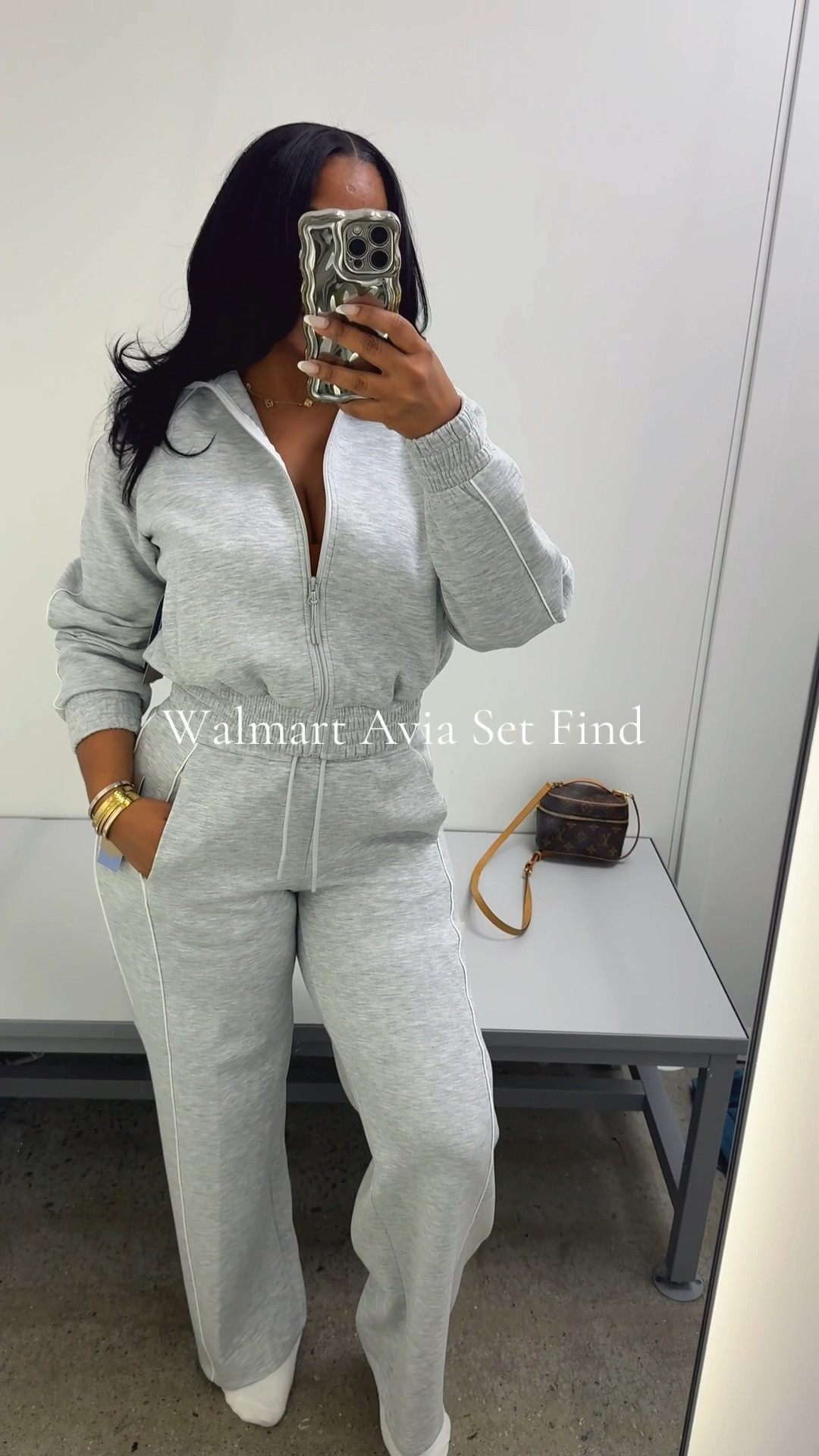 Walmart Avia set Find.

Im wearing a Extra small top and small bottom 

Walmart didn’t come to play with this set.

Super chil and very comfortable for every day wear.

Comes in all 4 colors 
Walmart outfit Set Find.

#walmart #walmartfinds #casualstyle #walmartfashion #twopieceset 


#LTKActive #LTKU #LTKootd