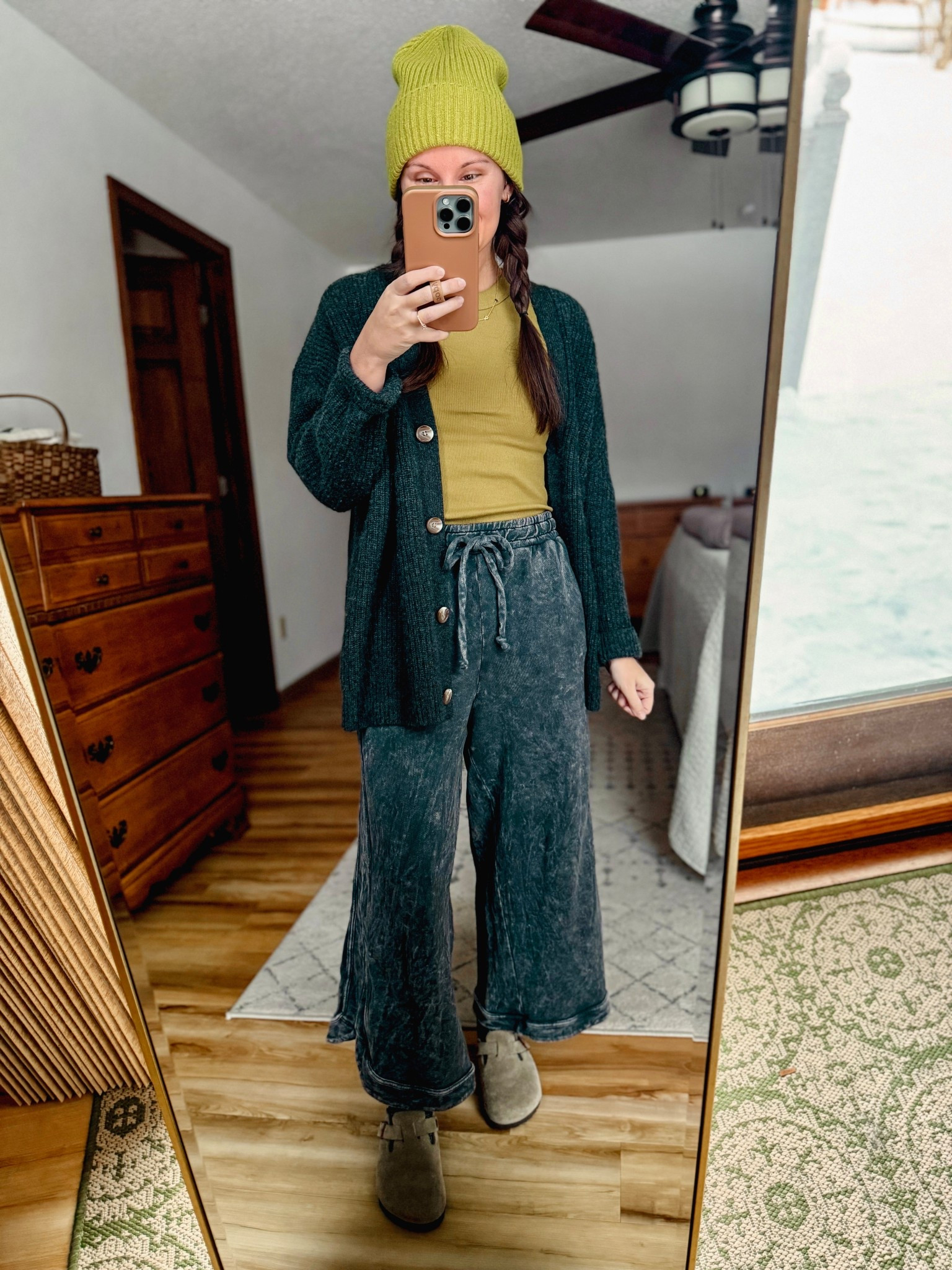 Wearing small in my tank (also linked similar bc sizes are selling out), xs petite in my pants, xs in my cashmere cardigan(charcoal), and size 6 in my Birkenstock clogs. 

My hat is sold out in my color, but available in other colors. I also linked similar ones. 



#LTKSeasonal #LTKPetite #LTKSaleAlert