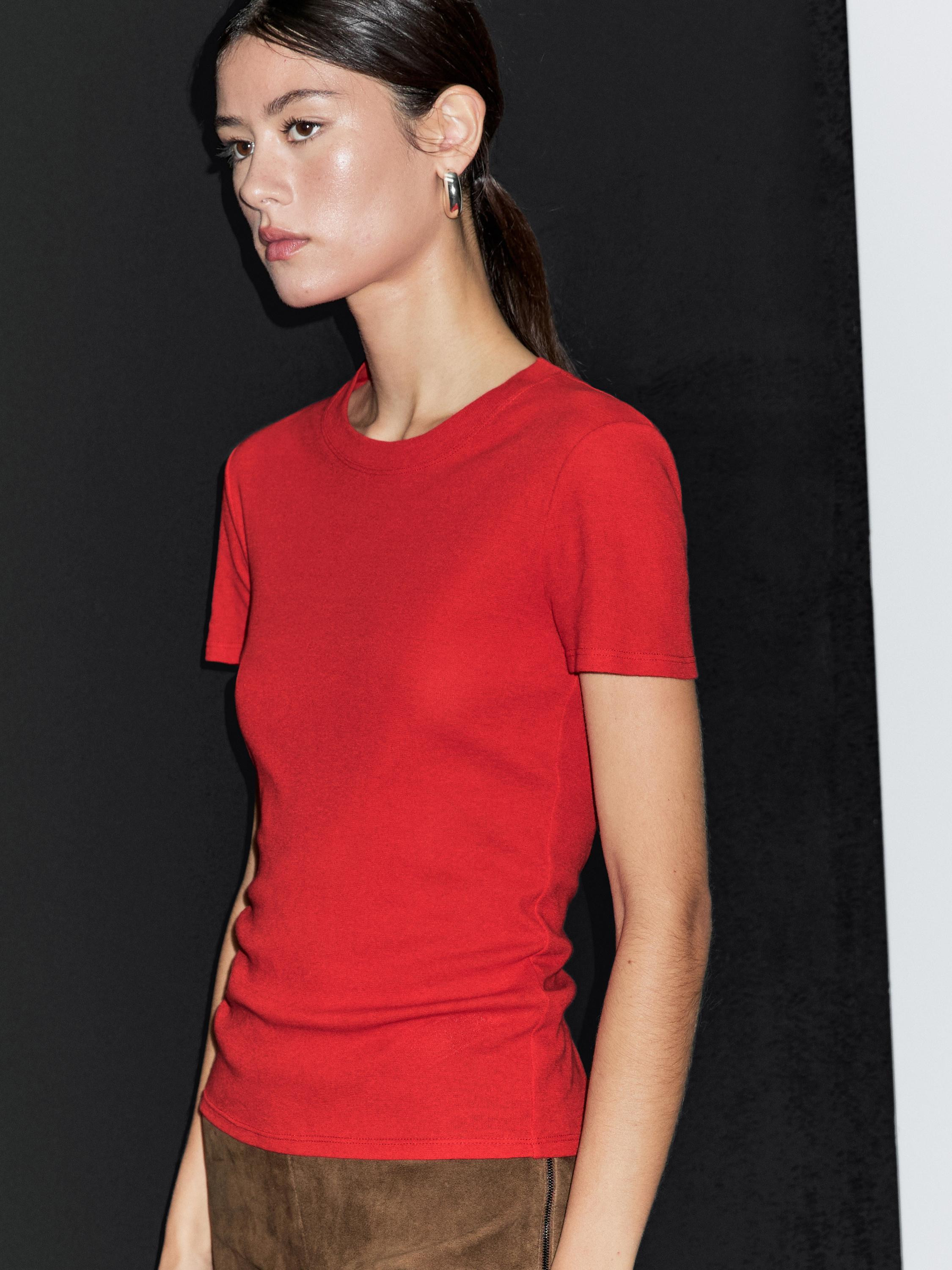 Textured crepe-effect cotton T-shirt | Massimo Dutti UK