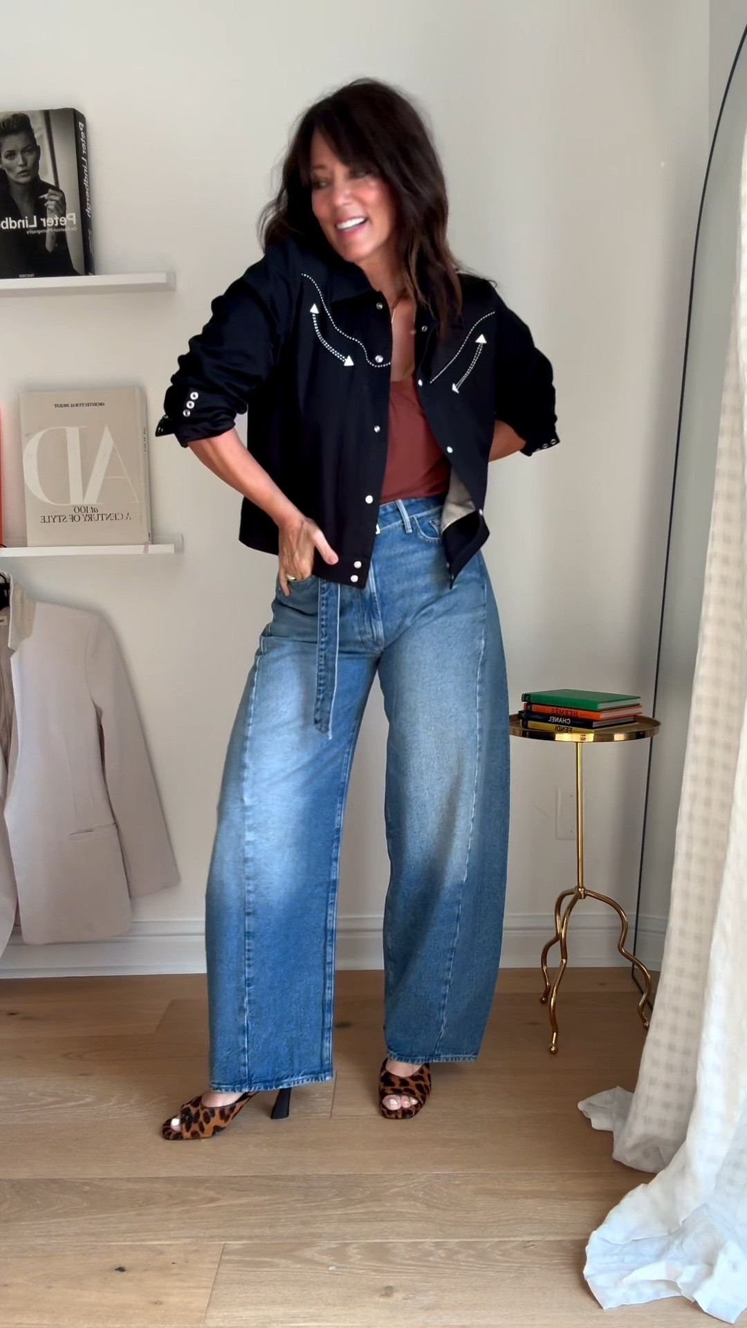 What I wore to dinner 
New @mother jeans wearing my reg denim size 28 @Quince tank top only $16

#LTKOver40 #LTKTravel #LTKmomlife