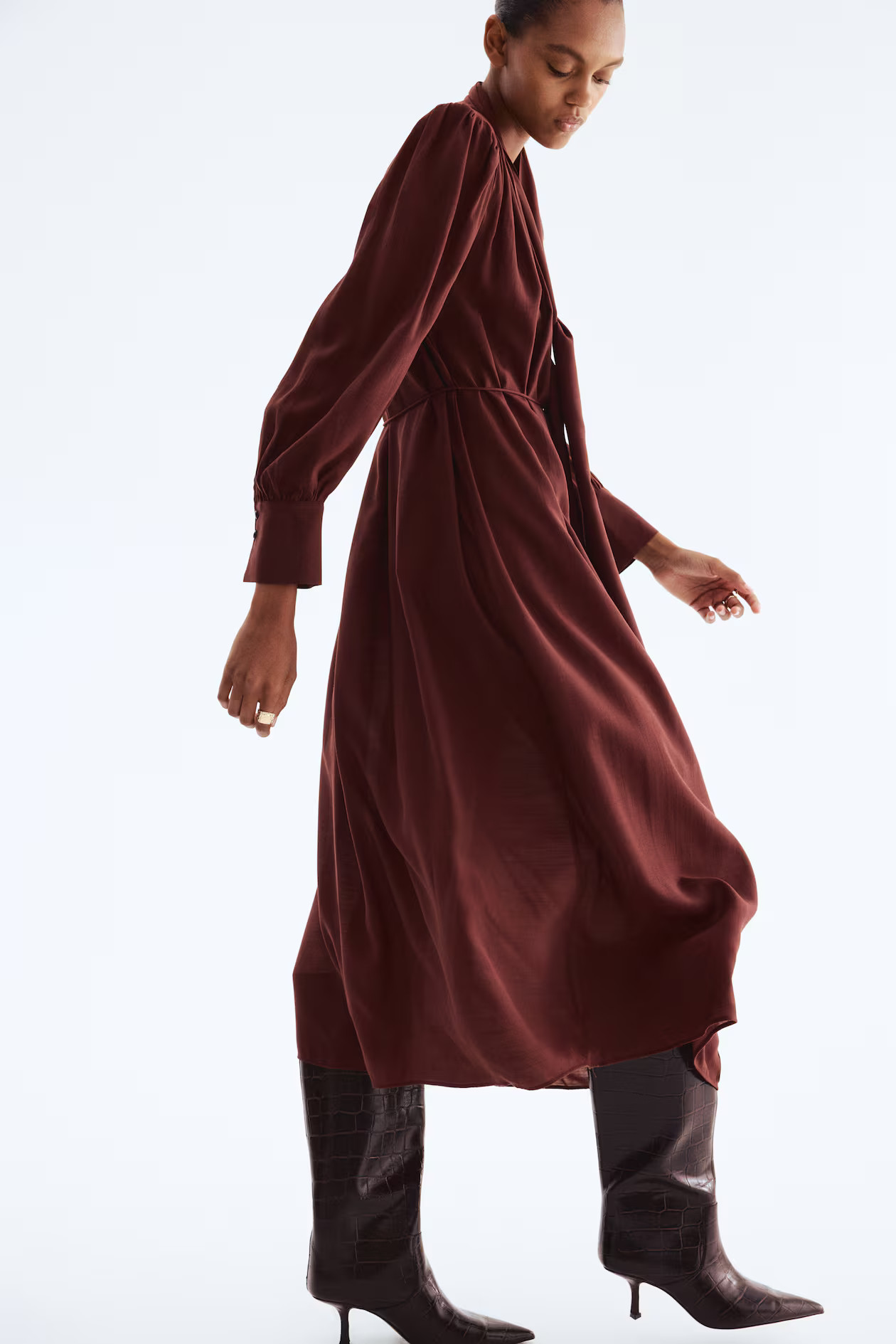 Bow-collar shirt dress - Dark brown - Ladies | H&M GB | H&M (UK, MY, IN, SG, PH, TW, HK)