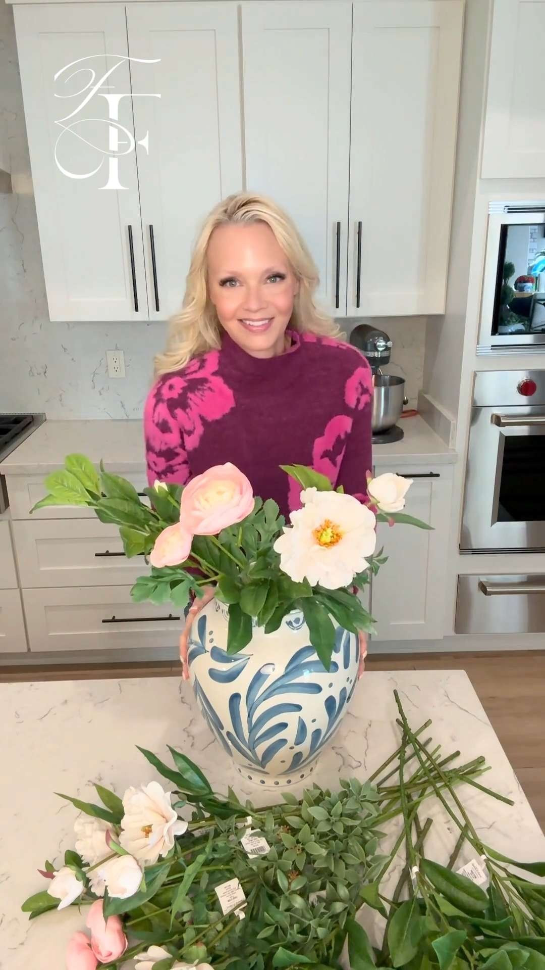 ✨Target🎯spring must haves! Spring floral arrangement, artificial flowers from Hearth and Hand Magnolia. All a perfect fit for spring decor!#SpringDecor

#SpringHome
#SpringRefresh
#SpringStyle
#artificalflowers
#fauxflowers
#Targetfinds
 

 #LTKValentine #LTKSeasonal #LTKHome