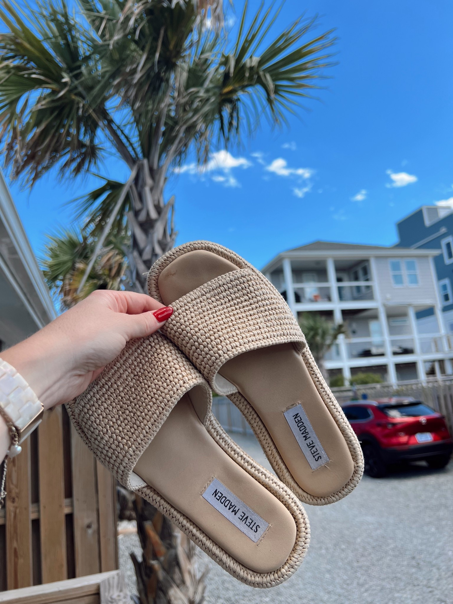 ON SALE THIS WEEKEND! Code: Sunny 
TTS! Soooo comfy! Linked similar pairs too 

#LTKGiftGuide #LTKFindsUnder100 #LTKStyleTip