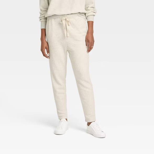 Women's Mid-Rise Rib-Knit Tapered Jogger Pants - Universal Thread™ | Target