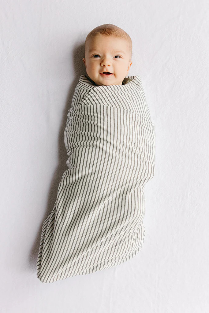 SWADDLE - Black Pinstripe | Solly Baby