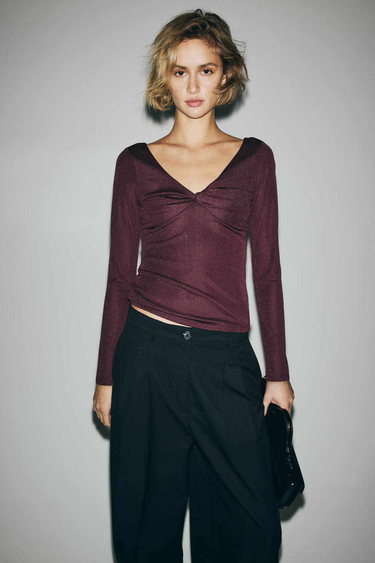 Glittery twist-detail top | H&M (UK, MY, IN, SG, PH, TW, HK)