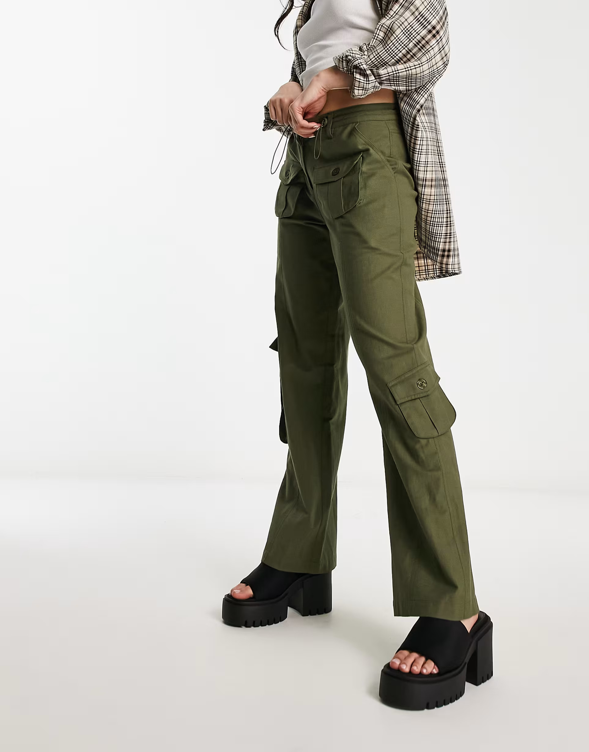 Reclaimed Vintage linen cargo pants in khaki | ASOS (Global)