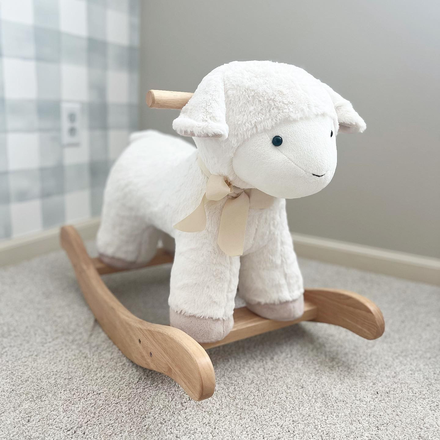 The sweetest addition for a new nursery! 🤍