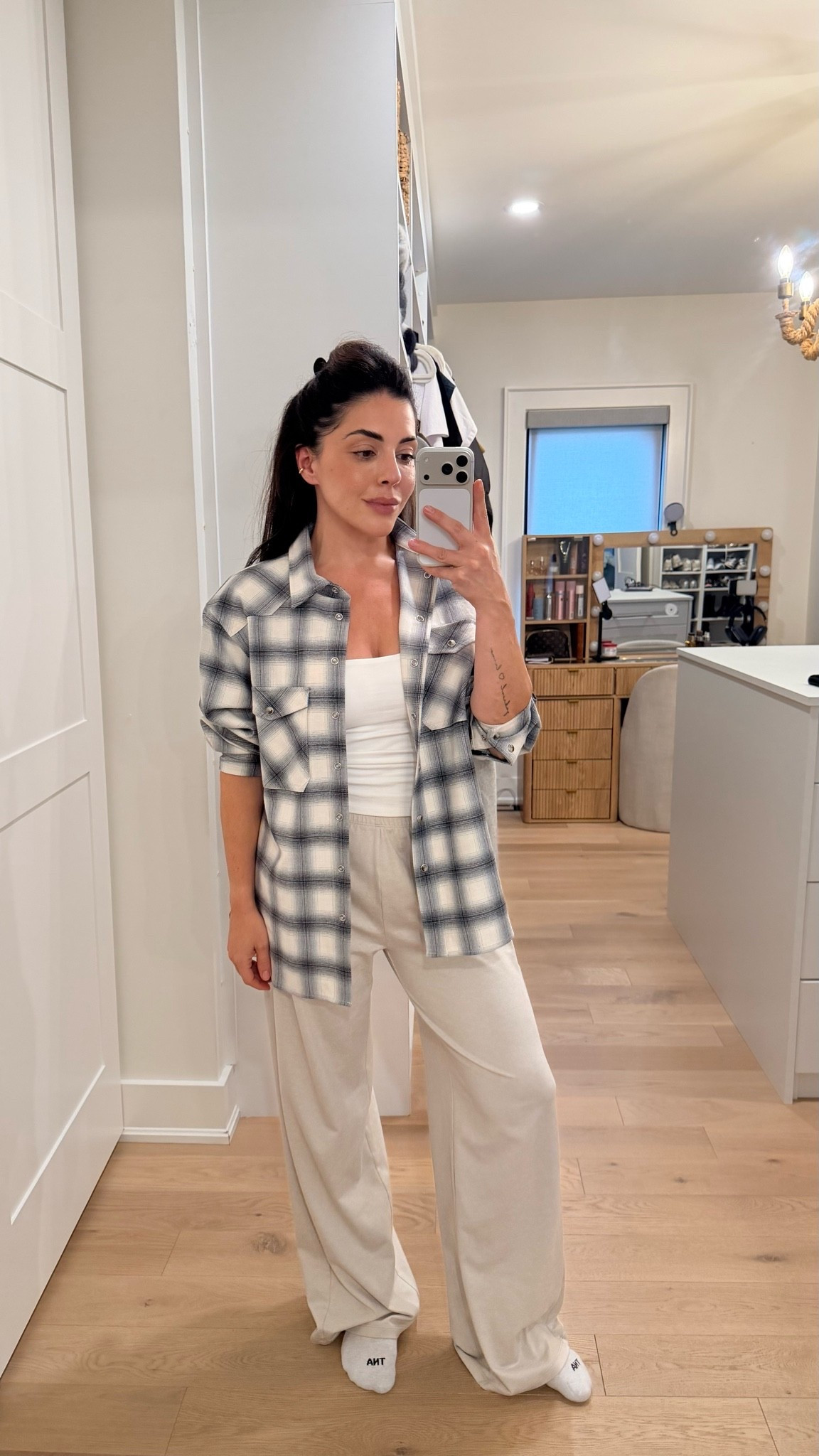 Pants - XS 
Shirt - small

#LTKfall #LTKworkwear #LTKcanada