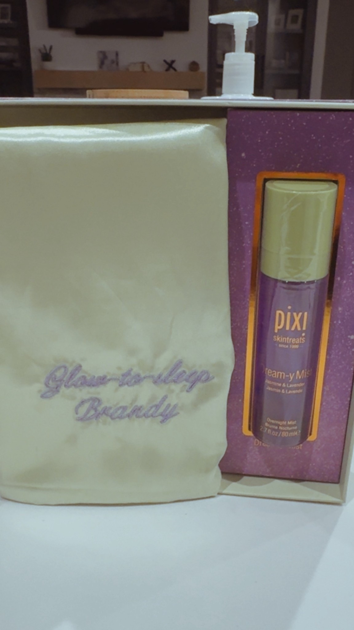 Pixi beauty Dreamy- mist


#LTKBeauty #LTKselfcare #LTKgrwm