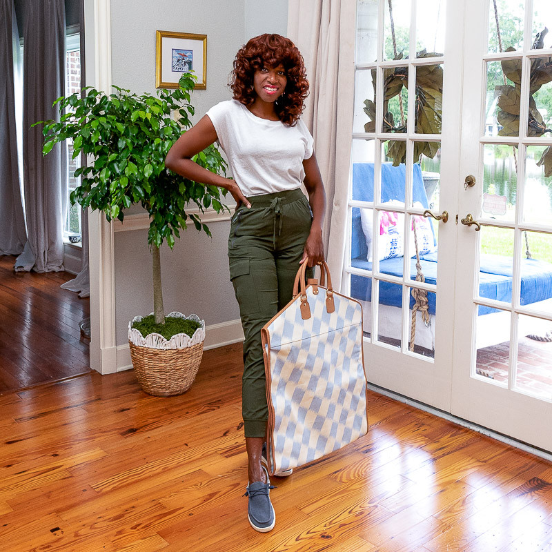 Belle Omniley's Amazon Page | Amazon (US)