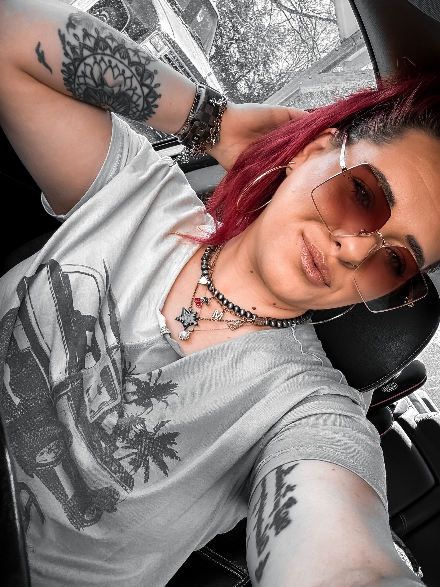 Bury me in a graphic tee. ✨

#LTKPlusSize #LTKFindsUnder50 #LTKSeasonal