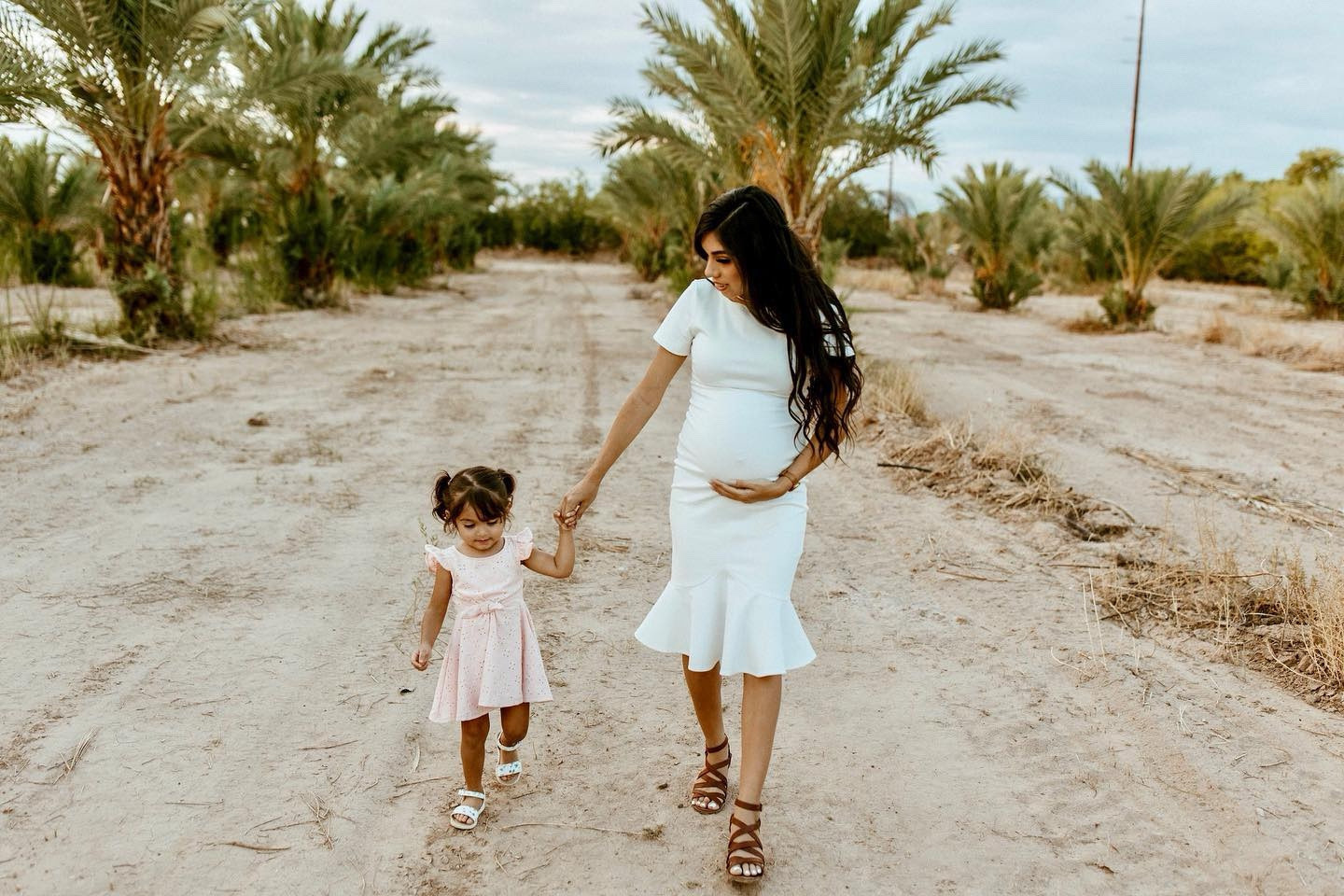 With baby number 2 arriving any day now, I’m just soaking up the last moments of being a mama of 1 🥺😭🤍

📸: @laborbylex 
⠀⠀⠀⠀⠀⠀⠀⠀⠀
#mytoddler #girlmomx2 #scottsdalemom #pregnantaf #bumpshot #icantwaittomeetyou #azmom #arizonamom #azmama #bumpselfie #momsinbiz #bizmom #workingmommylife #bumppicture #pregnantbump #pregolife #desertmaternity #pregnantandconfident #luxuryrealestatespecialist #workingmomsrock #buckeyerealtor #surpriseazrealtor #phoenixmom #phxmom #duesoon #maternityshootideas #pregnantbellybump #momsinrealestate #desertphotoshoot #azdesert