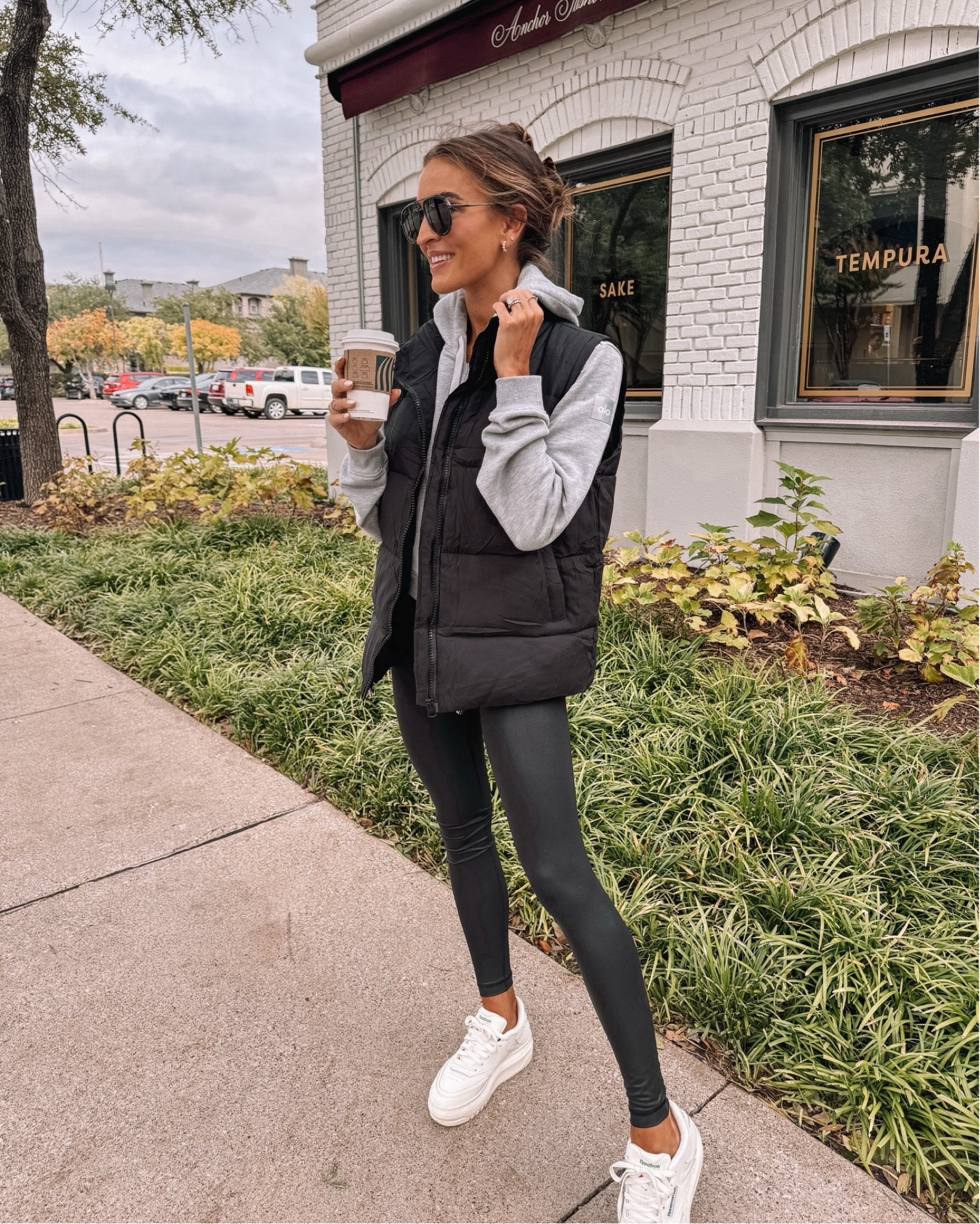 puffer vest on prime day! 🖤

#LTKFindsUnder50 #LTKxPrimeDay