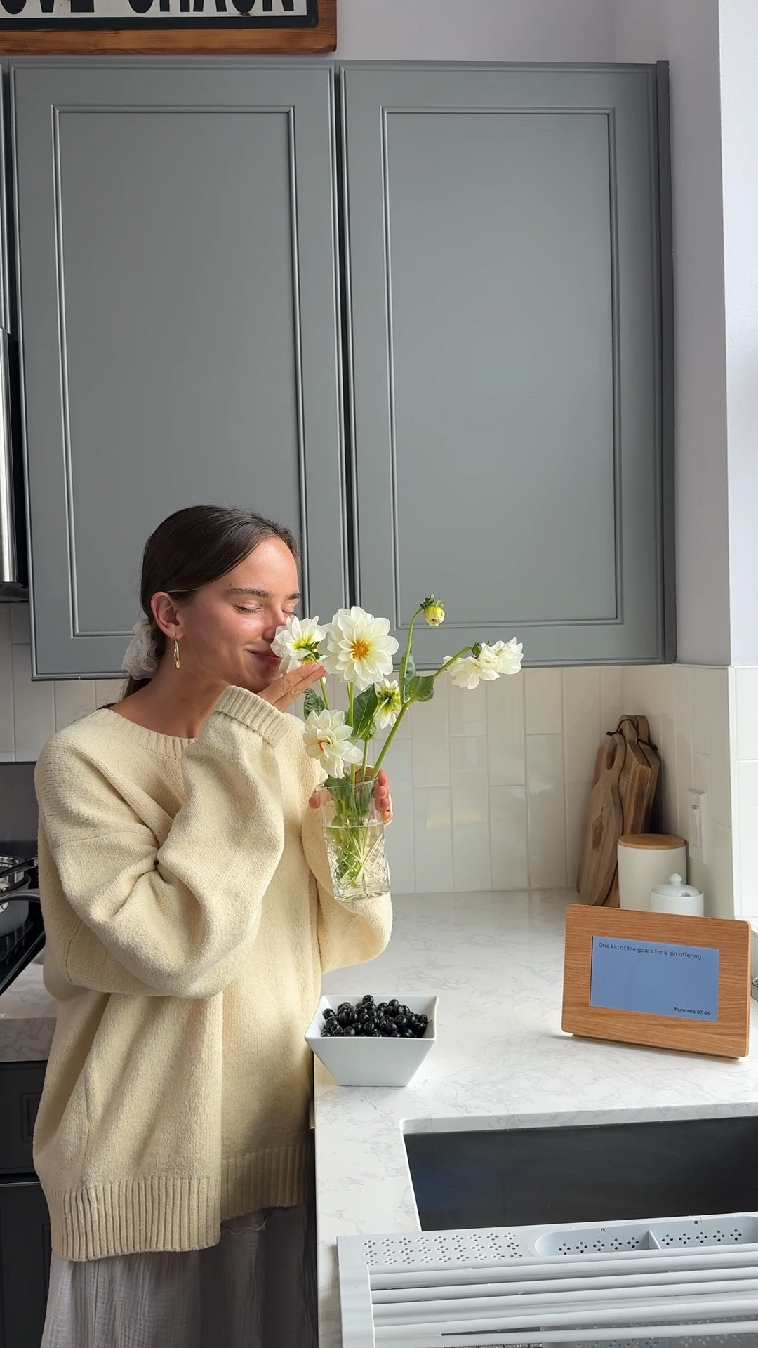 Spending autumn days cozied up is one of my favorites and all of these pieces from Target are the perfect staples for a cozy day in cooking at home!🤍 here’s to a cozy season!

#LTKdayinmylife #LTKGiftGuide #LTKHoliday