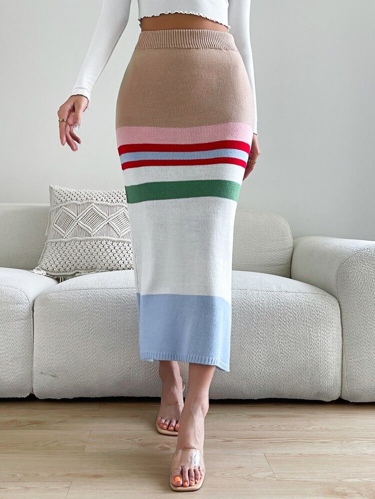 New
     
      Colorblock & Striped Pattern Knit Skirt | SHEIN
